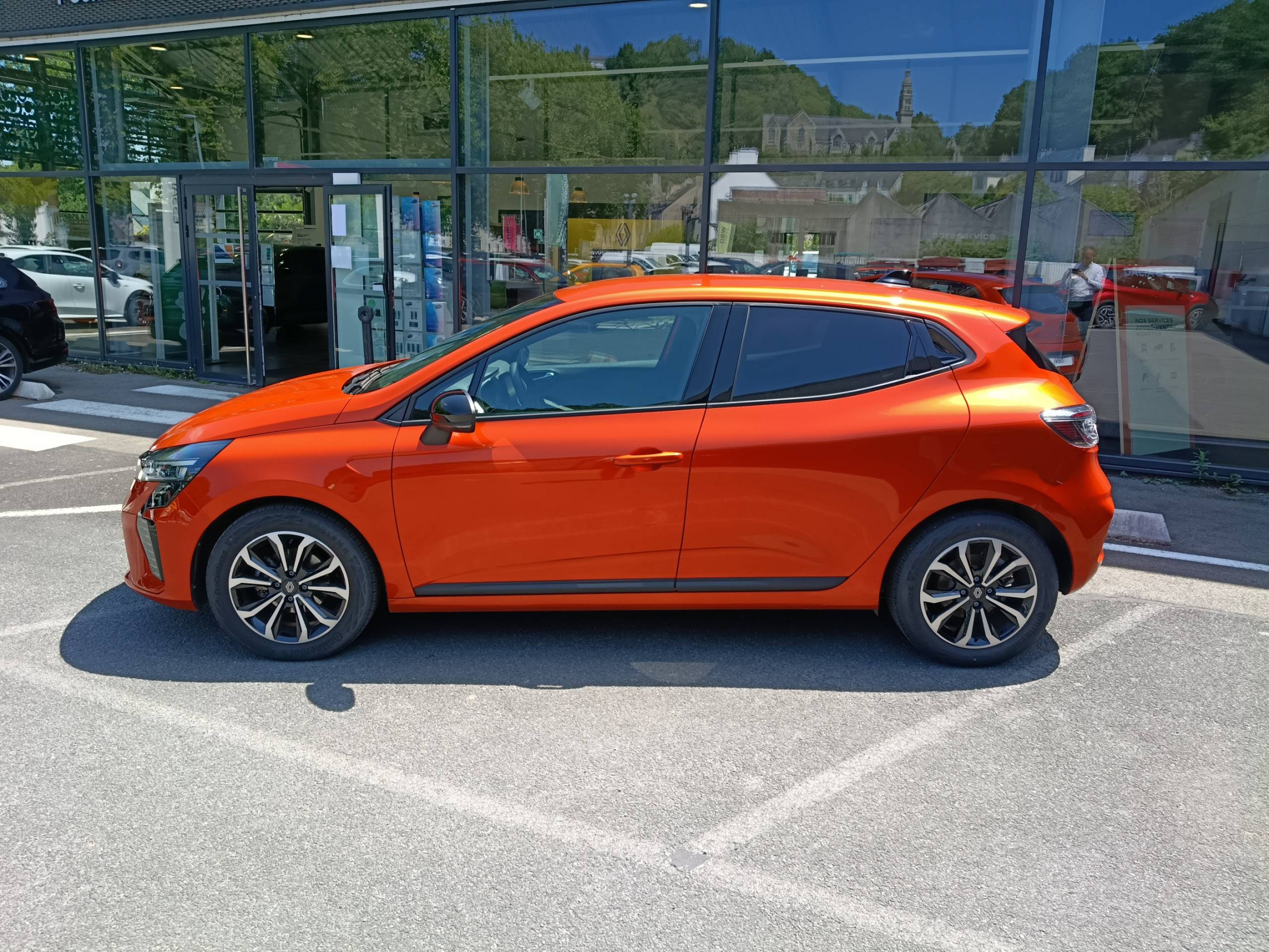 Vente en ligne Renault Clio 5 Clio TCe 90 ch GSR2 au prix de 17 490 €