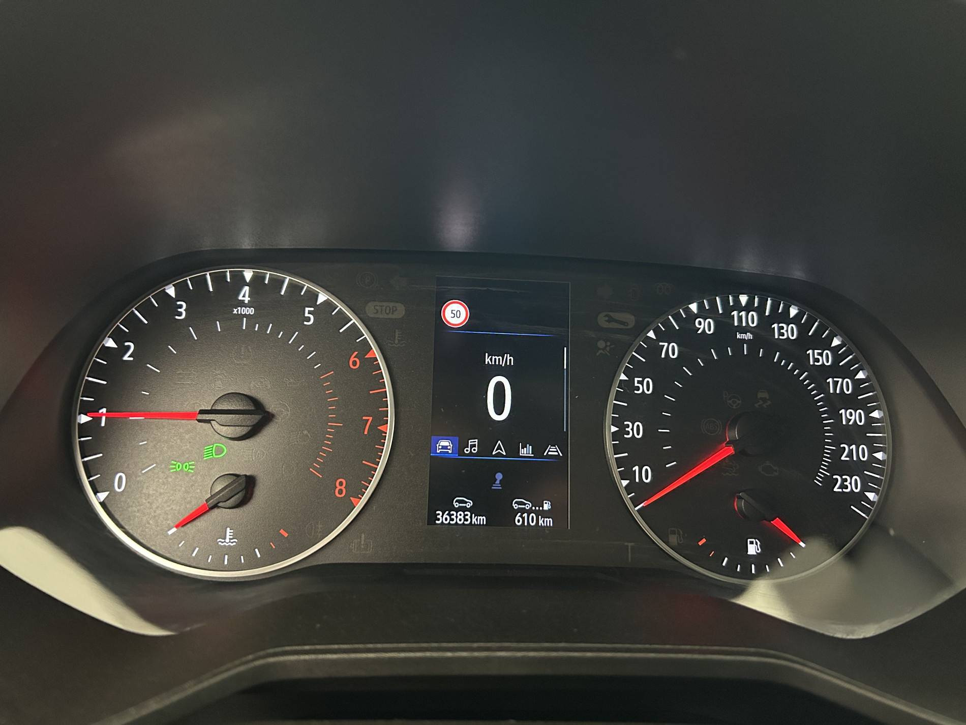 Vente en ligne Renault Clio 5 Clio TCe 90 au prix de 13 990 €