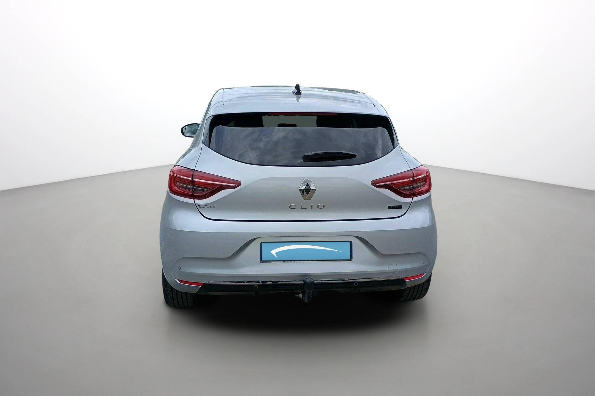 Vente en ligne Renault Clio 5 Clio E-Tech full hybrid 145 au prix de 18 990 €