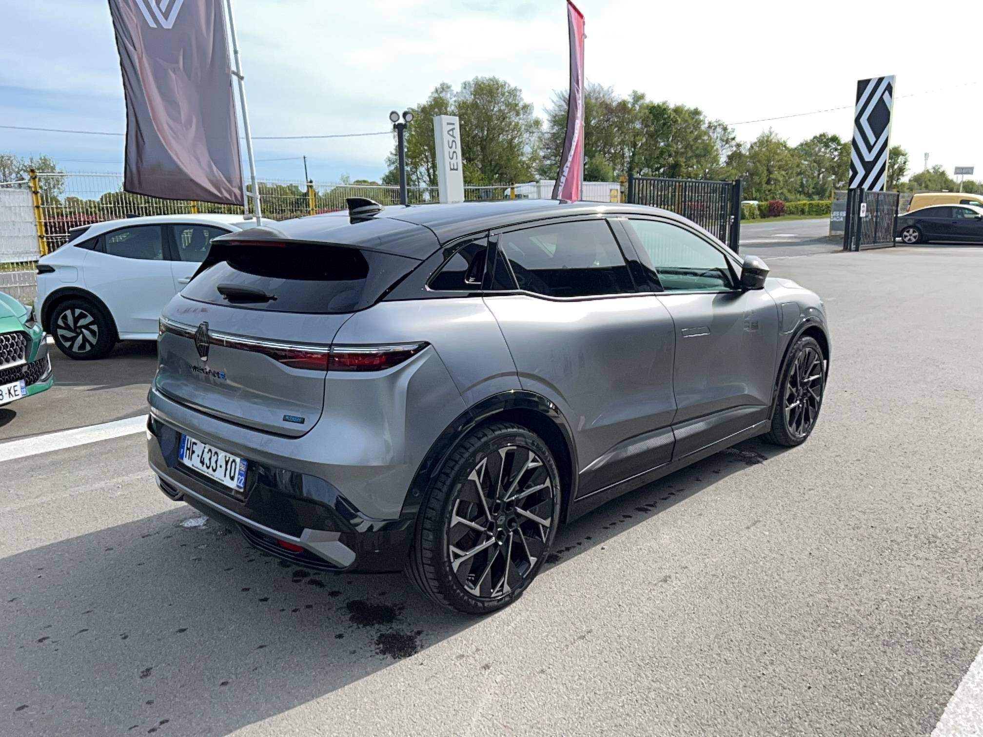 Vente en ligne Renault Megane E-Tech  220 ch autonomie confort au prix de 42 990 €