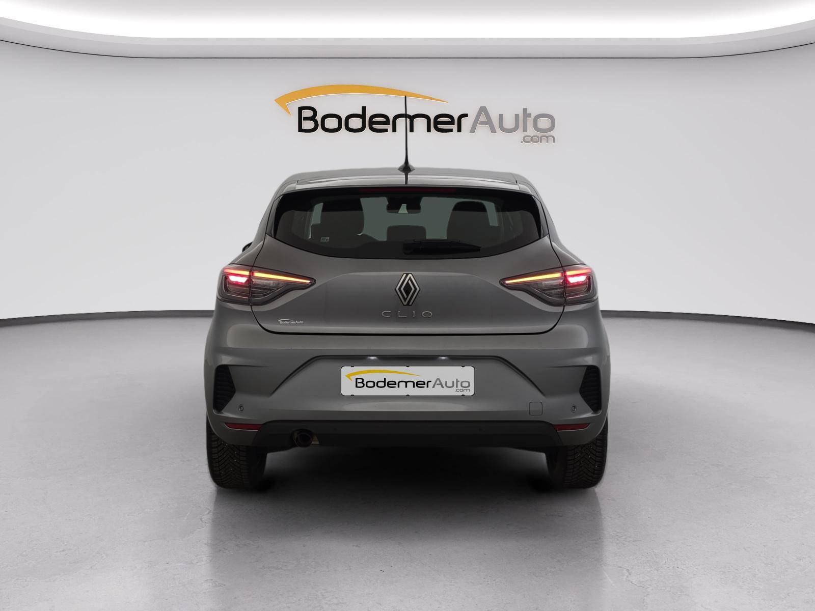 Vente en ligne Renault Clio 5 Clio TCe 90 ch GSR2 au prix de 15 990 €