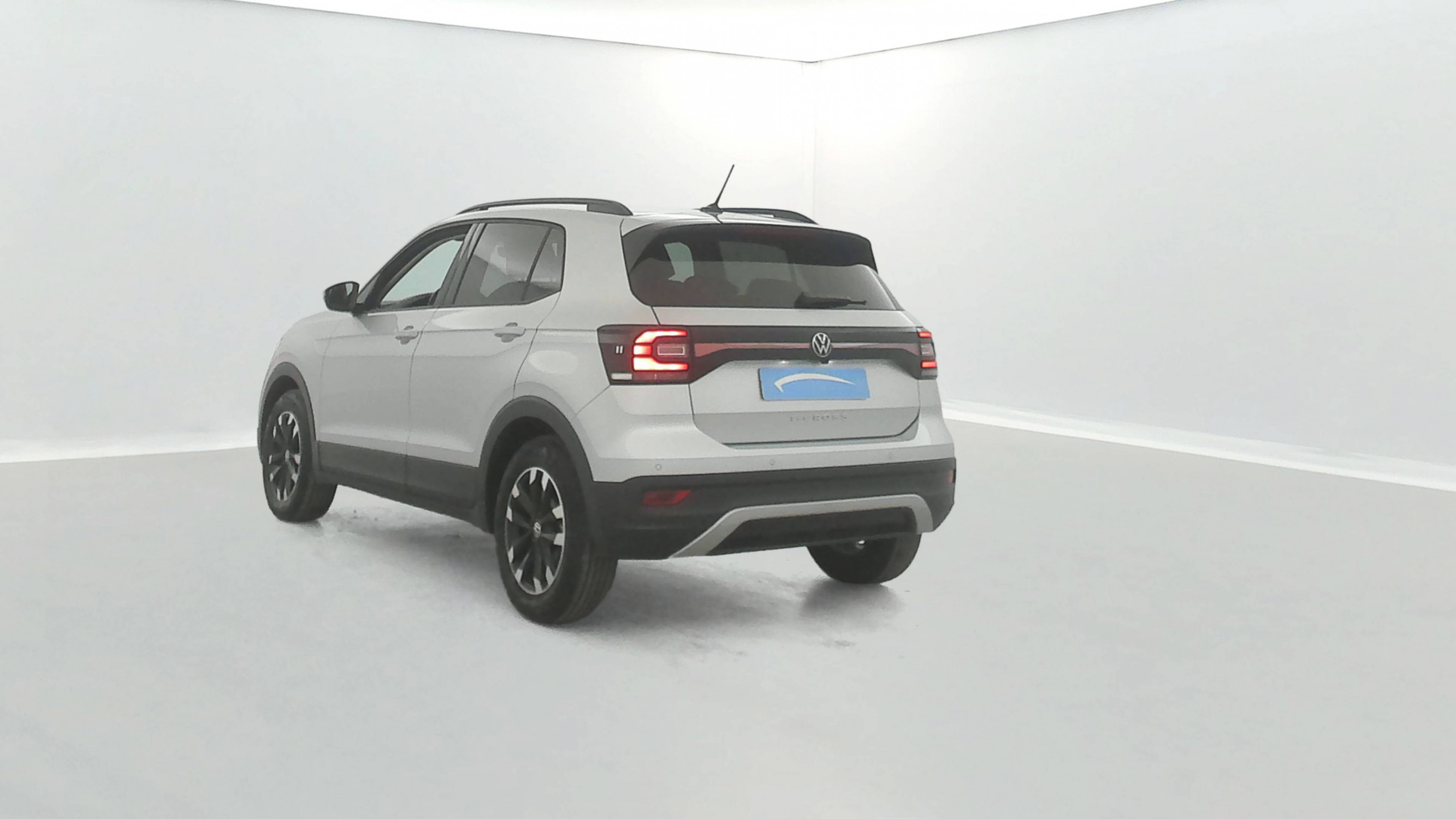 Vente en ligne Volkswagen T-Cross  1.0 TSI 110 Start/Stop DSG7 au prix de 22 990 €