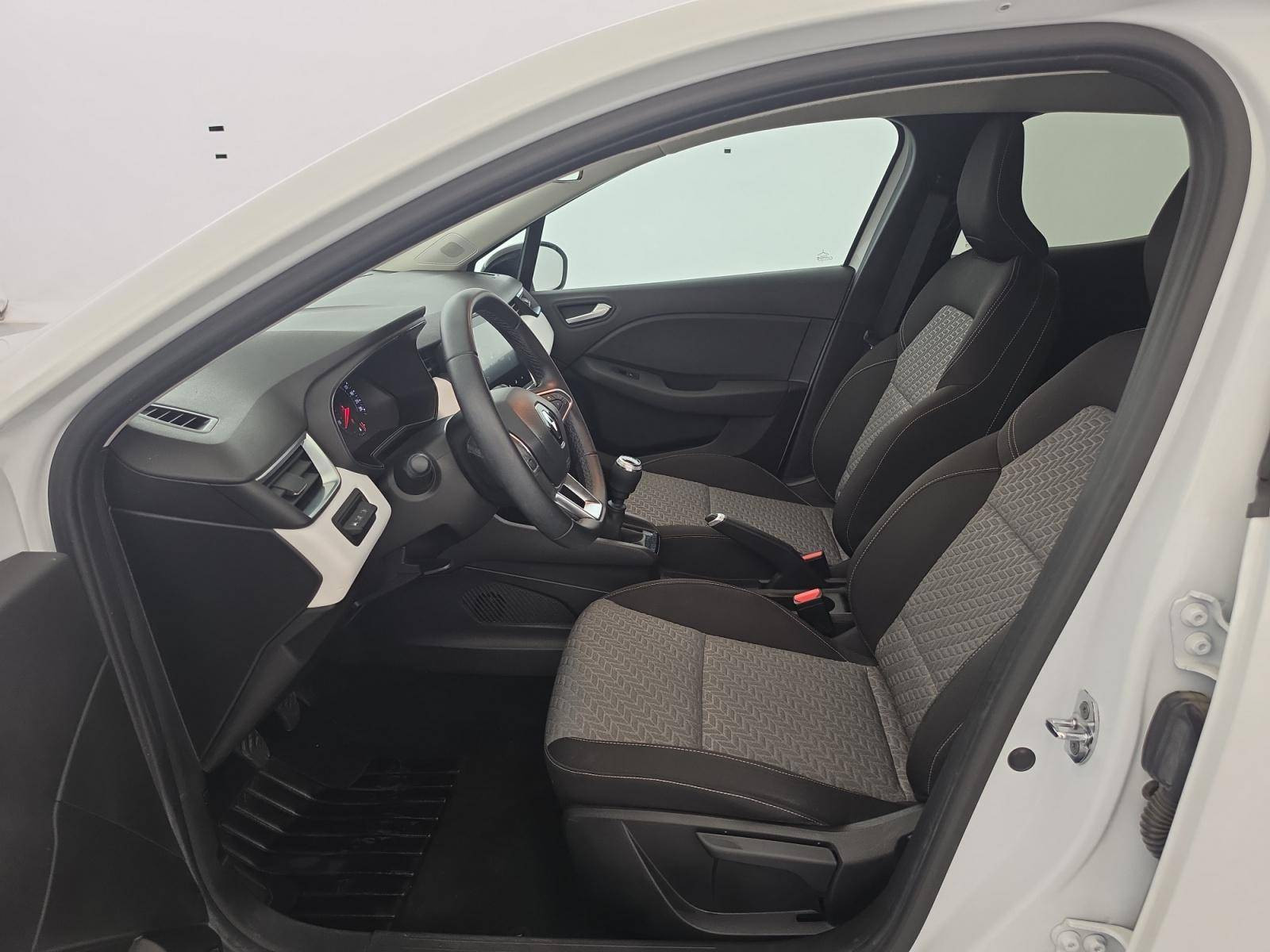 Vente en ligne Renault Clio 5 Clio TCe 90 au prix de 13 950 €