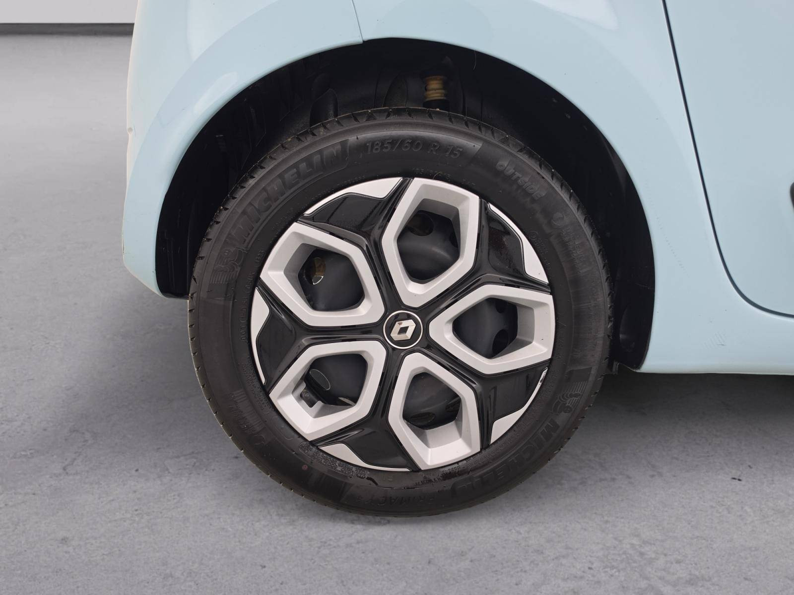 Vente en ligne Renault Twingo 3  SCe 65 au prix de 11 491 €