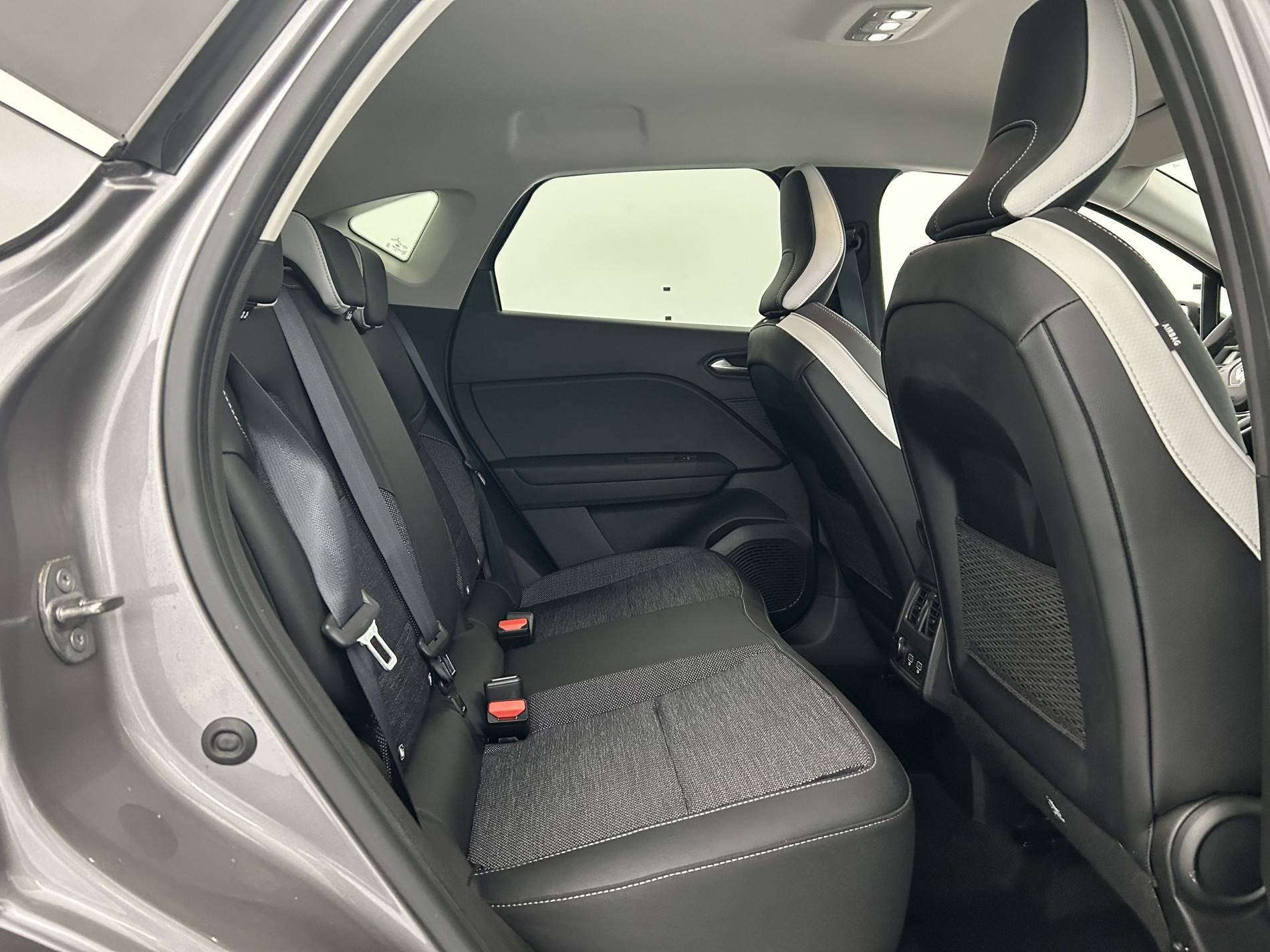 Vente en ligne Renault Captur  E-Tech full hybrid 145 au prix de 20 690 €