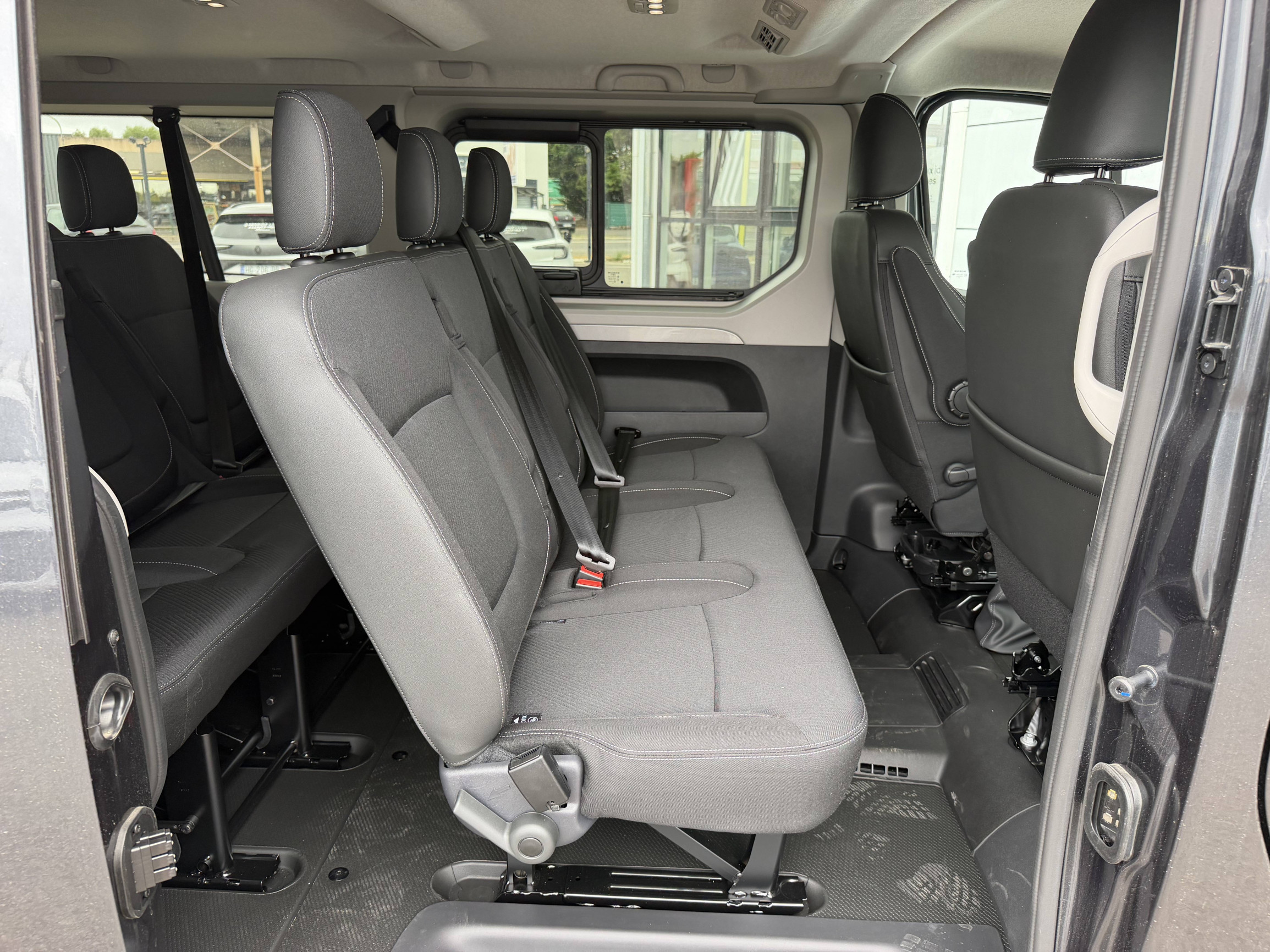 Vente en ligne Renault Trafic  Blue dCi 150 au prix de 38 990 €