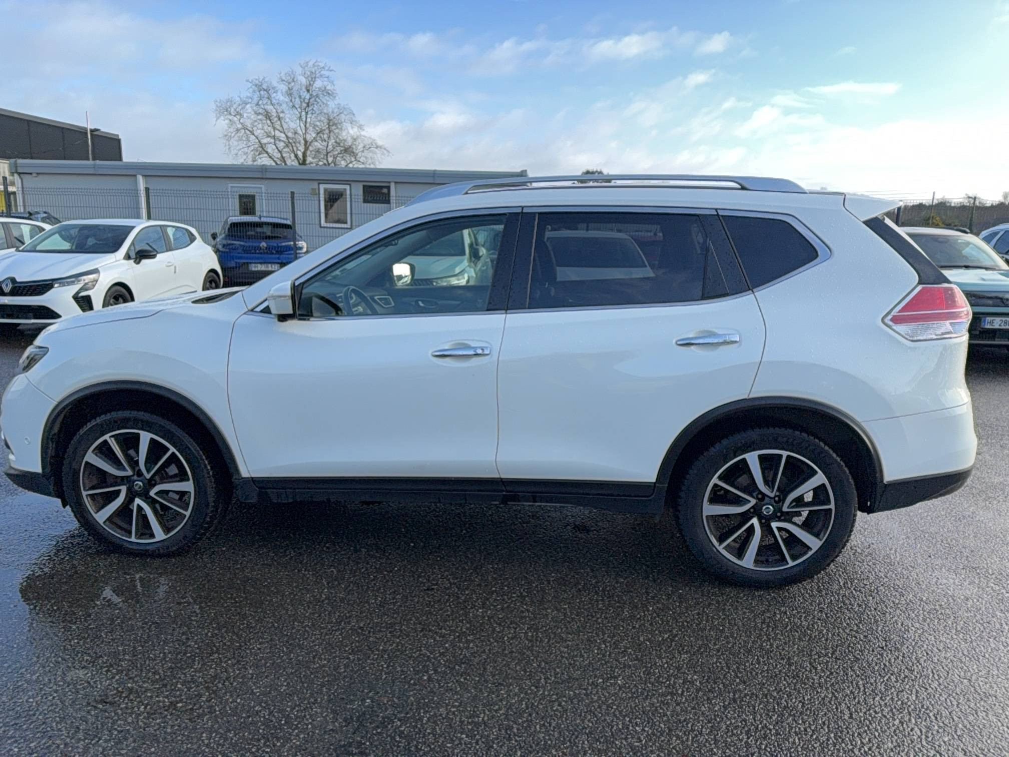 Nissan X-Trail  1.6 dCi 130 7pl Xtronic occasion de 2016 en vente à Concarneau
