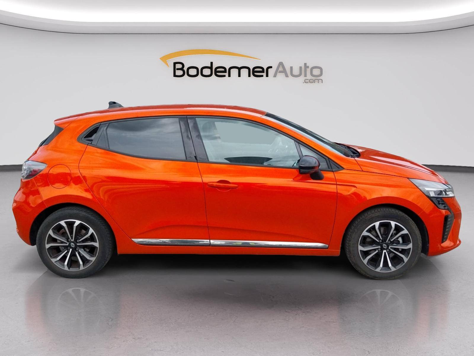 Vente en ligne Renault Clio 5 Clio E-Tech full hybrid 145 au prix de 18 490 €