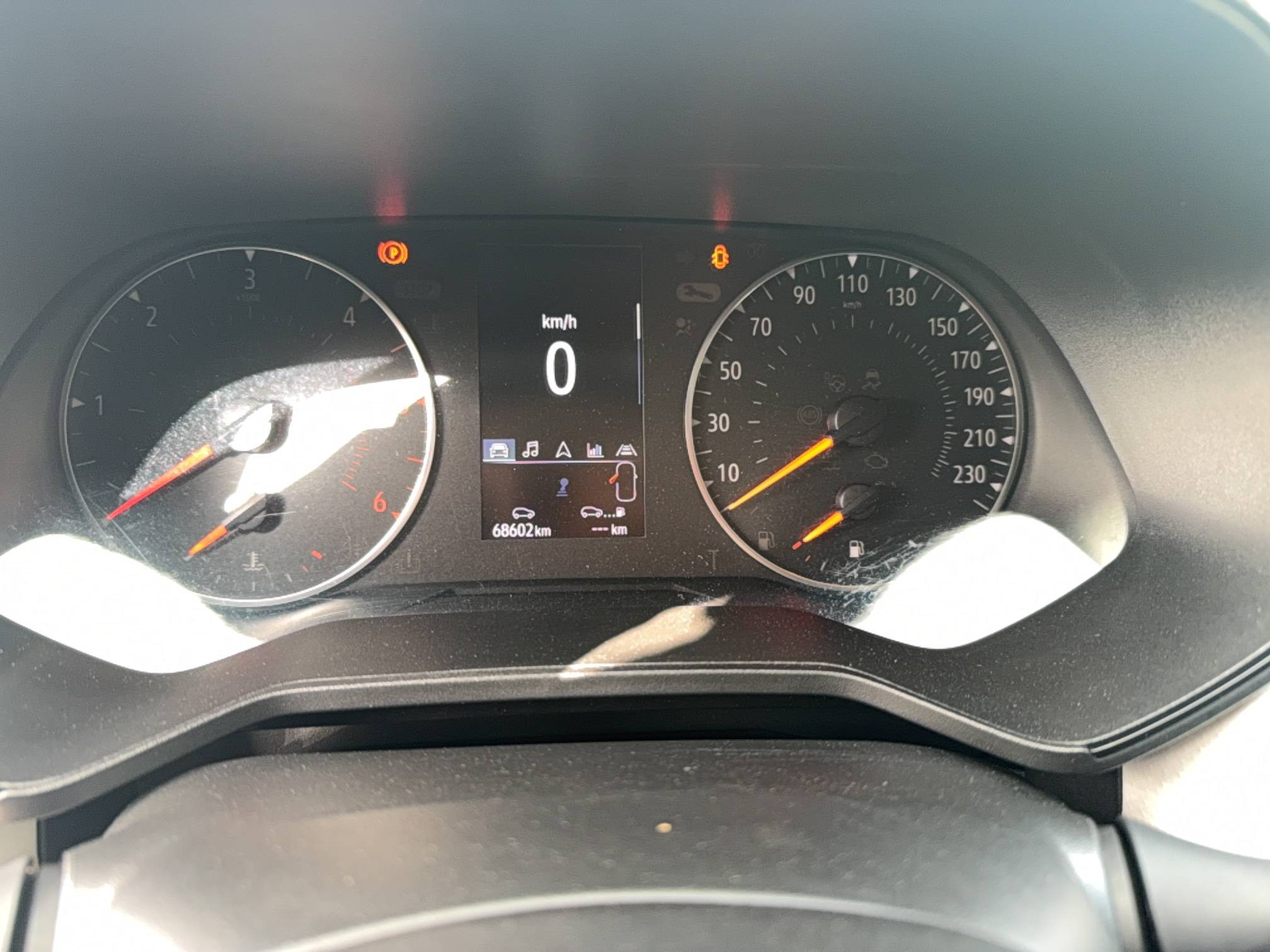 Vente en ligne Renault Clio 5 Clio Blue dCi 100 - 21N au prix de 13 990 €