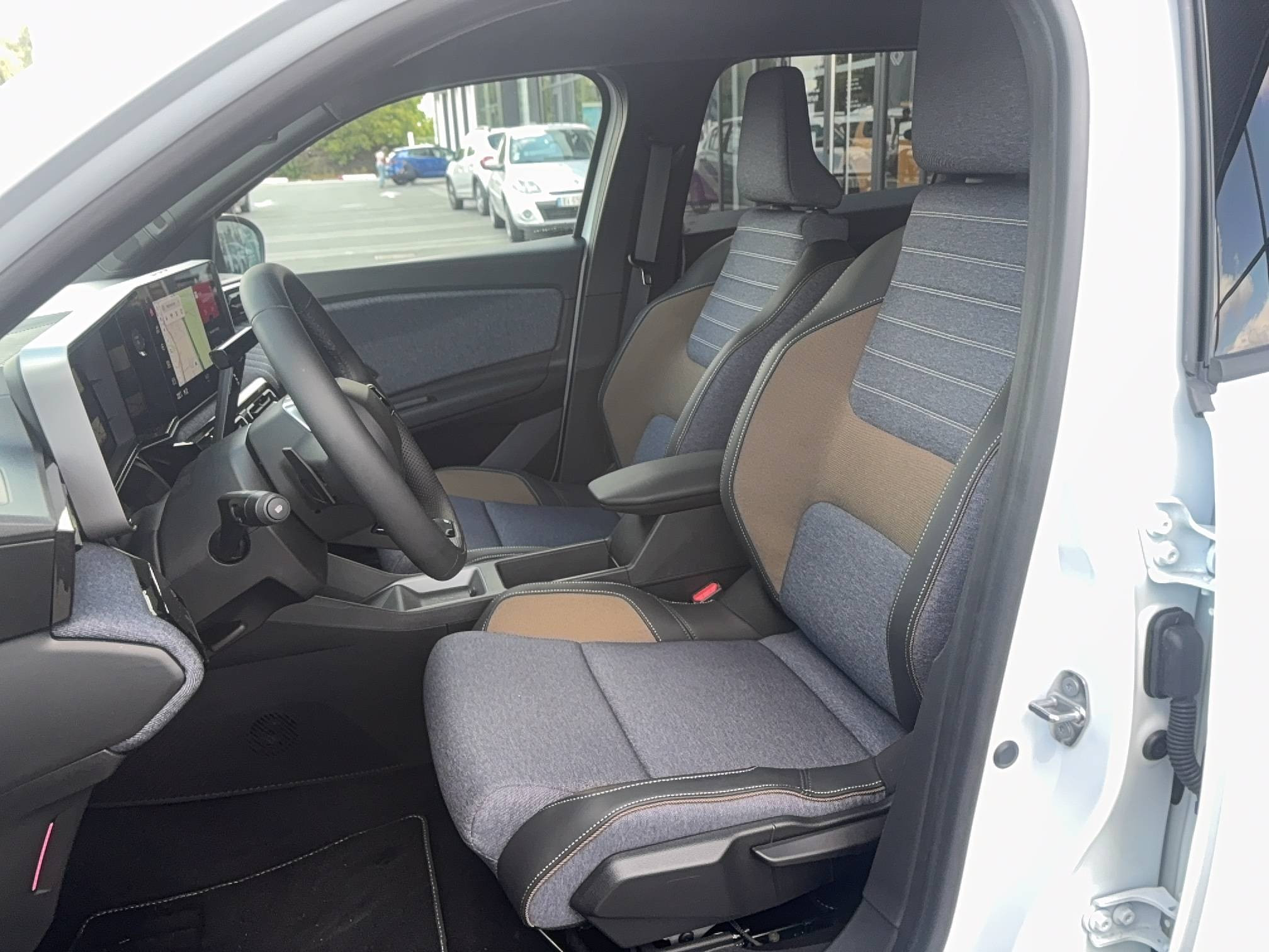 Vente en ligne Renault R5 E-Tech  120 ch autonomie urbaine au prix de 29 800 €