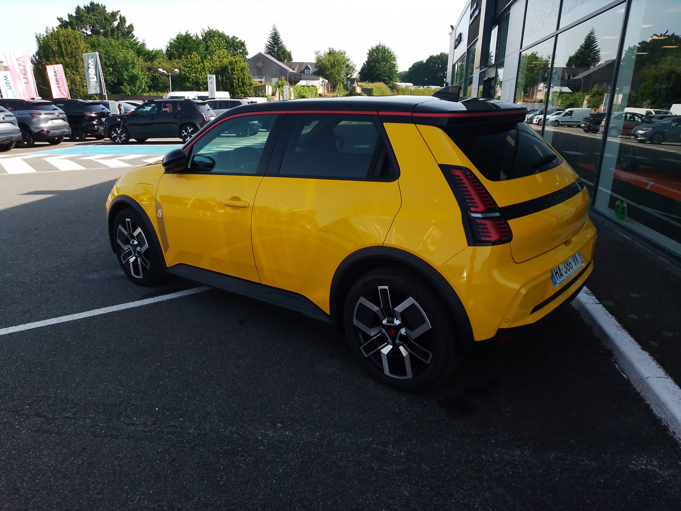 Vente en ligne Renault R5 E-Tech  150 ch autonomie confort au prix de 26 490 €