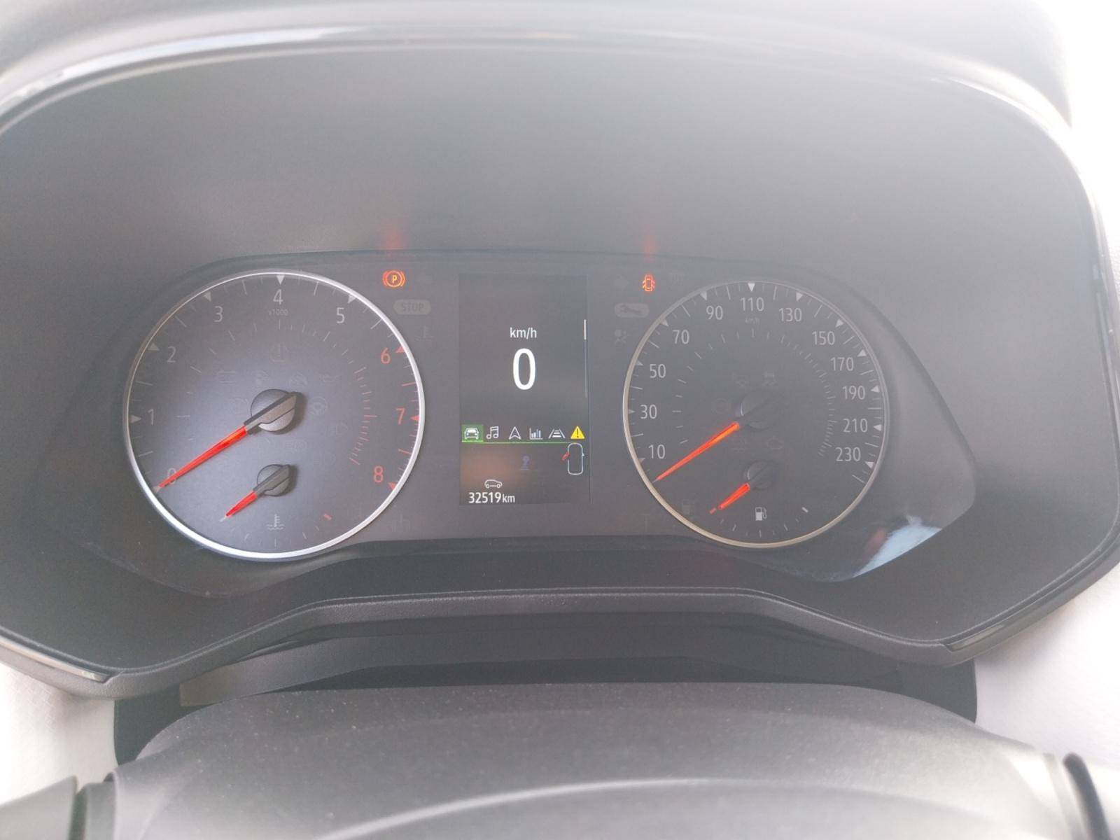 Vente en ligne Renault Clio 5 Clio TCe 100 GPL au prix de 14 991 €