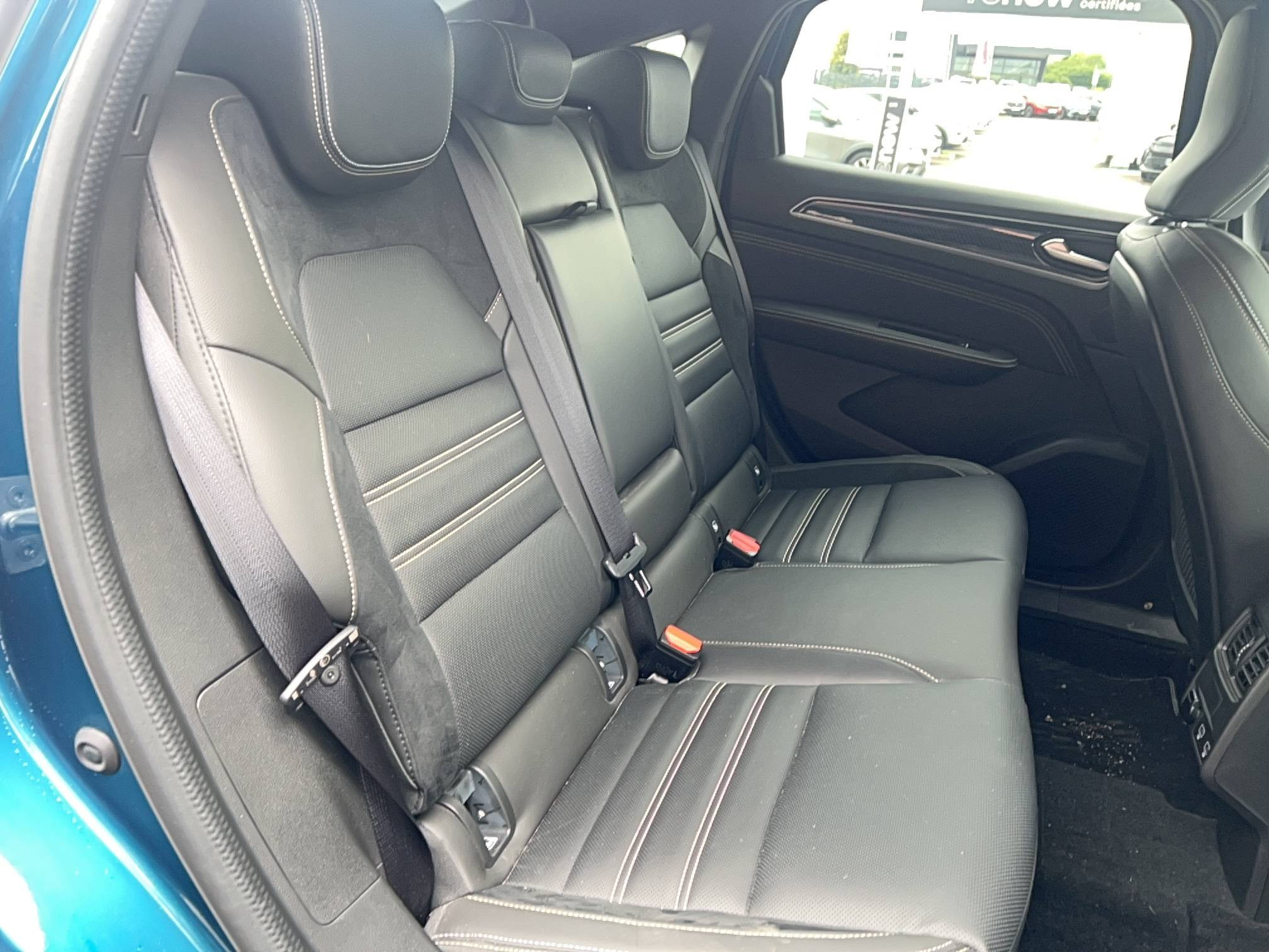 Vente en ligne Renault Arkana  E-Tech hybride 145 - 22 au prix de 22 991 €