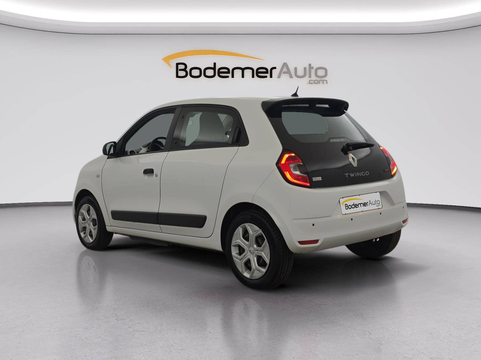 Vente en ligne Renault Twingo Electrique Twingo III E-Tech au prix de 10 950 €