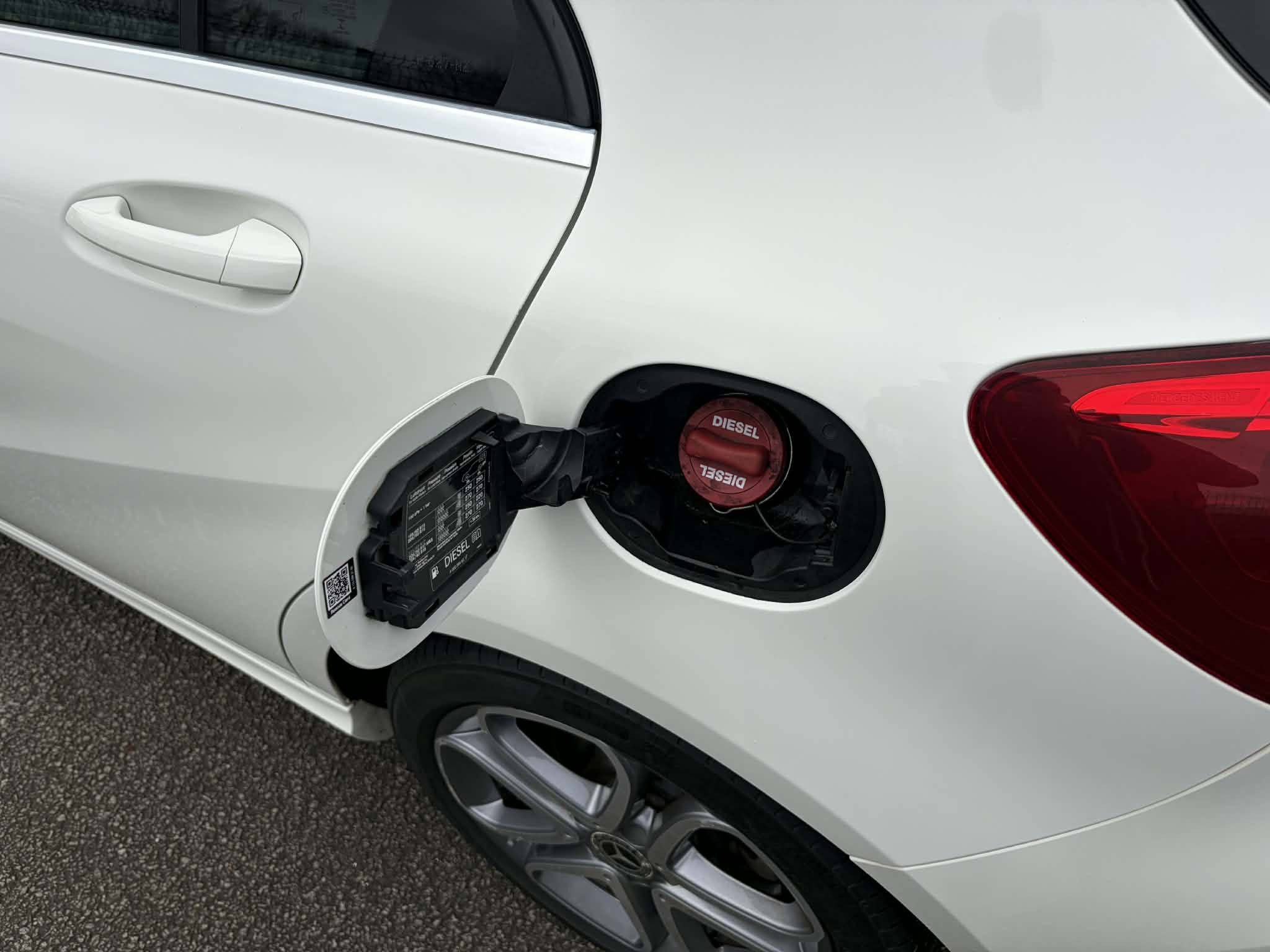 Vente en ligne Mercedes Classe A  200 d 7G-DCT au prix de 16 990 €