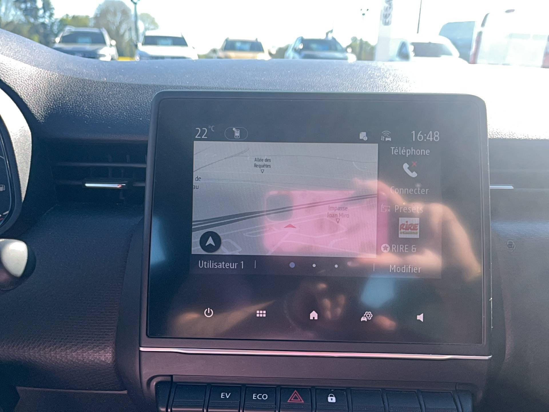 Vente en ligne Renault Clio 5 Clio E-Tech 140 - 21N au prix de 15 491 €