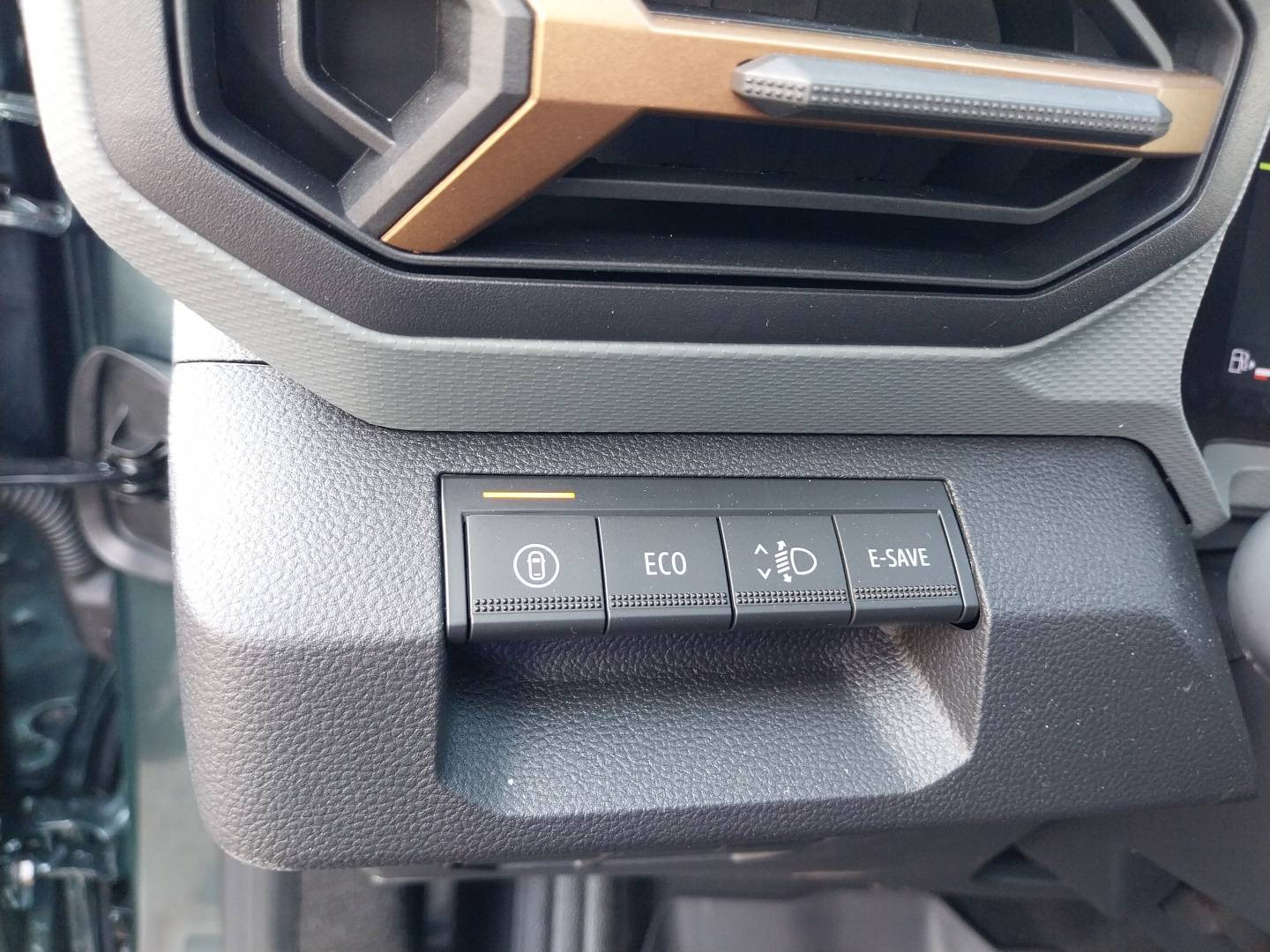 Vente en ligne Dacia Duster  Hybrid 155 au prix de 30 225 €