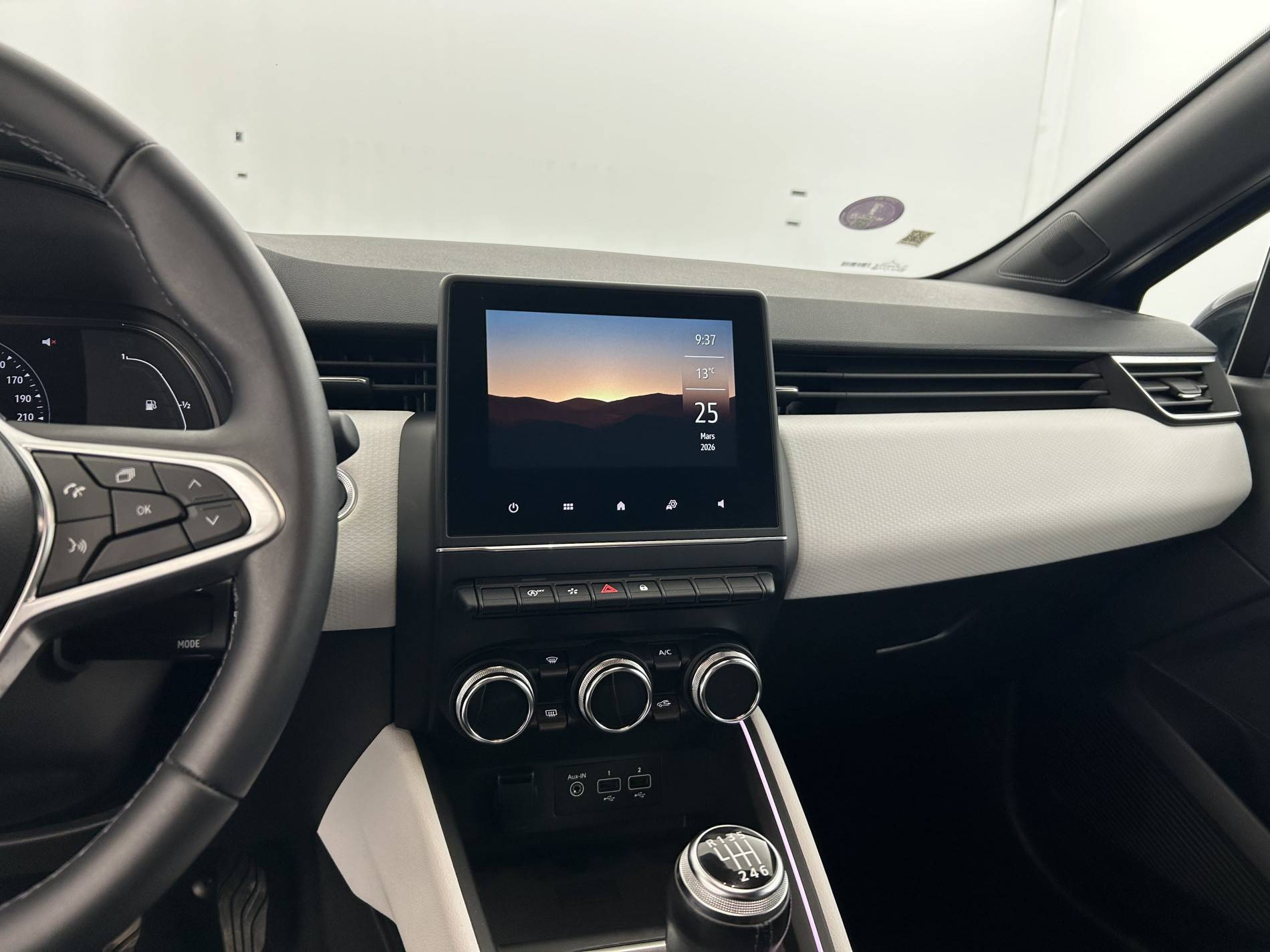 Vente en ligne Renault Clio 5 Clio TCe 90 au prix de 15 890 €