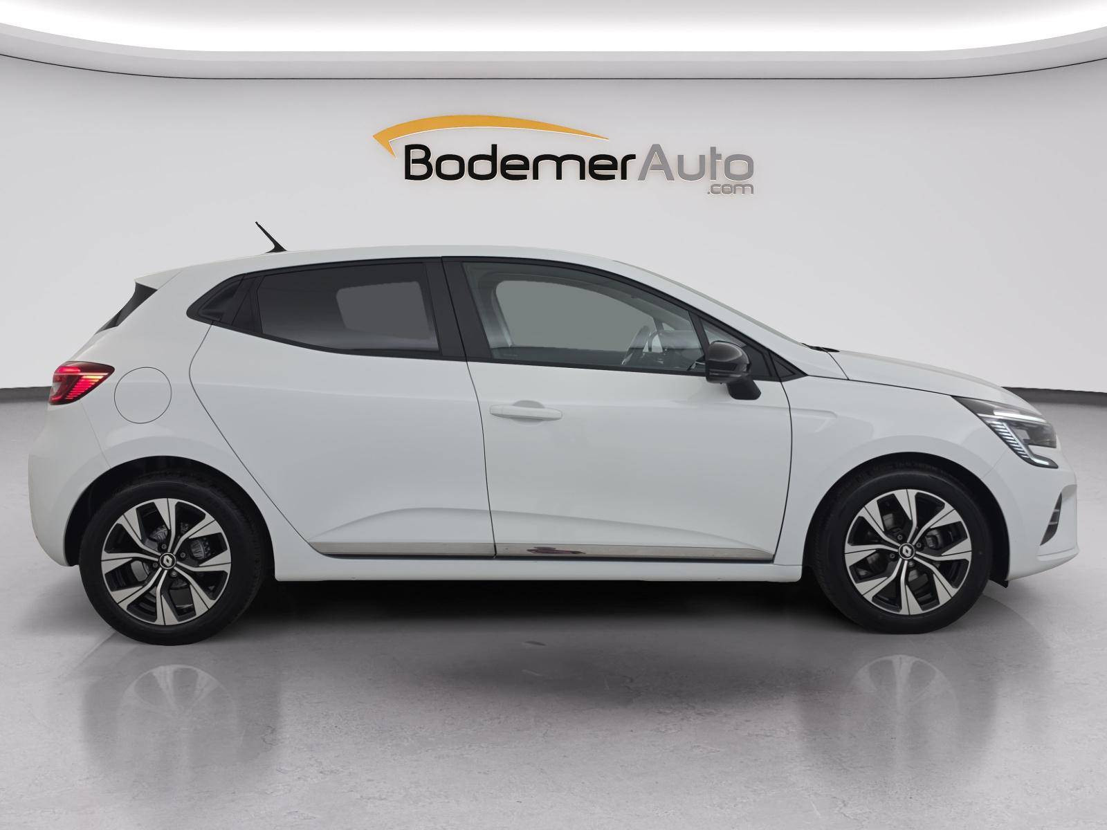 Vente en ligne Renault Clio 5 Clio TCe 100 GPL au prix de 14 900 €