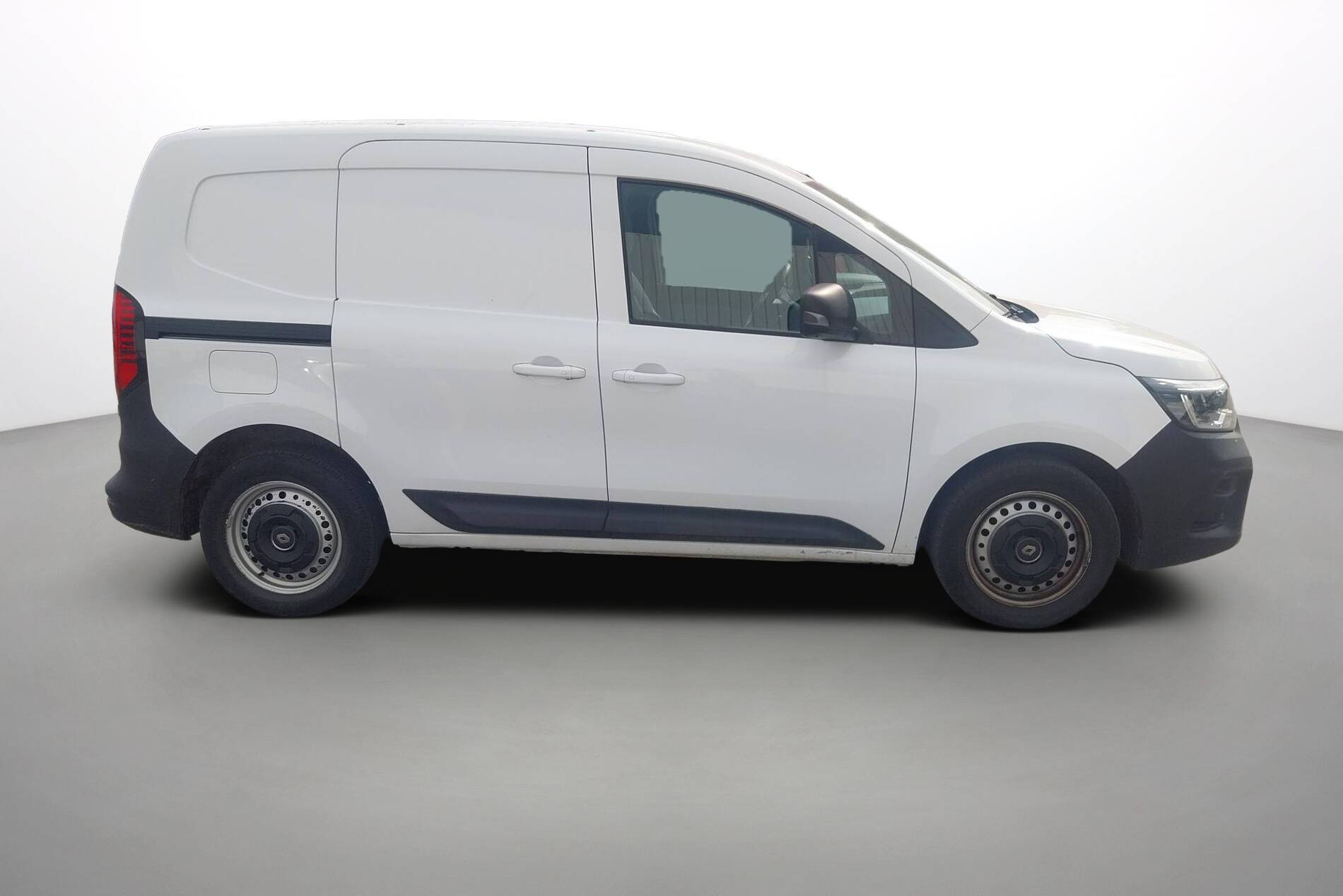 Vente en ligne Renault Kangoo Van  BLUE DCI 95 au prix de 15 960 €