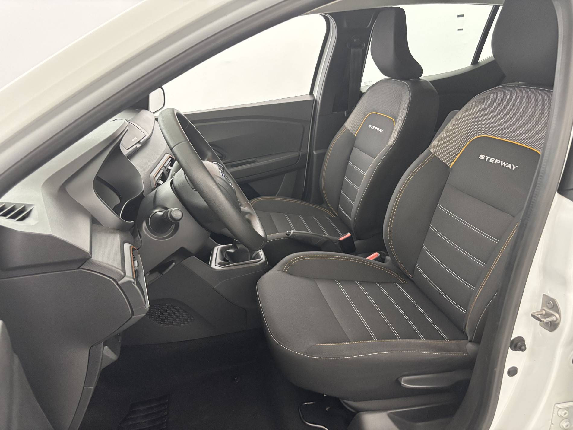 Vente en ligne Dacia Sandero  ECO-G 100 au prix de 11 990 €