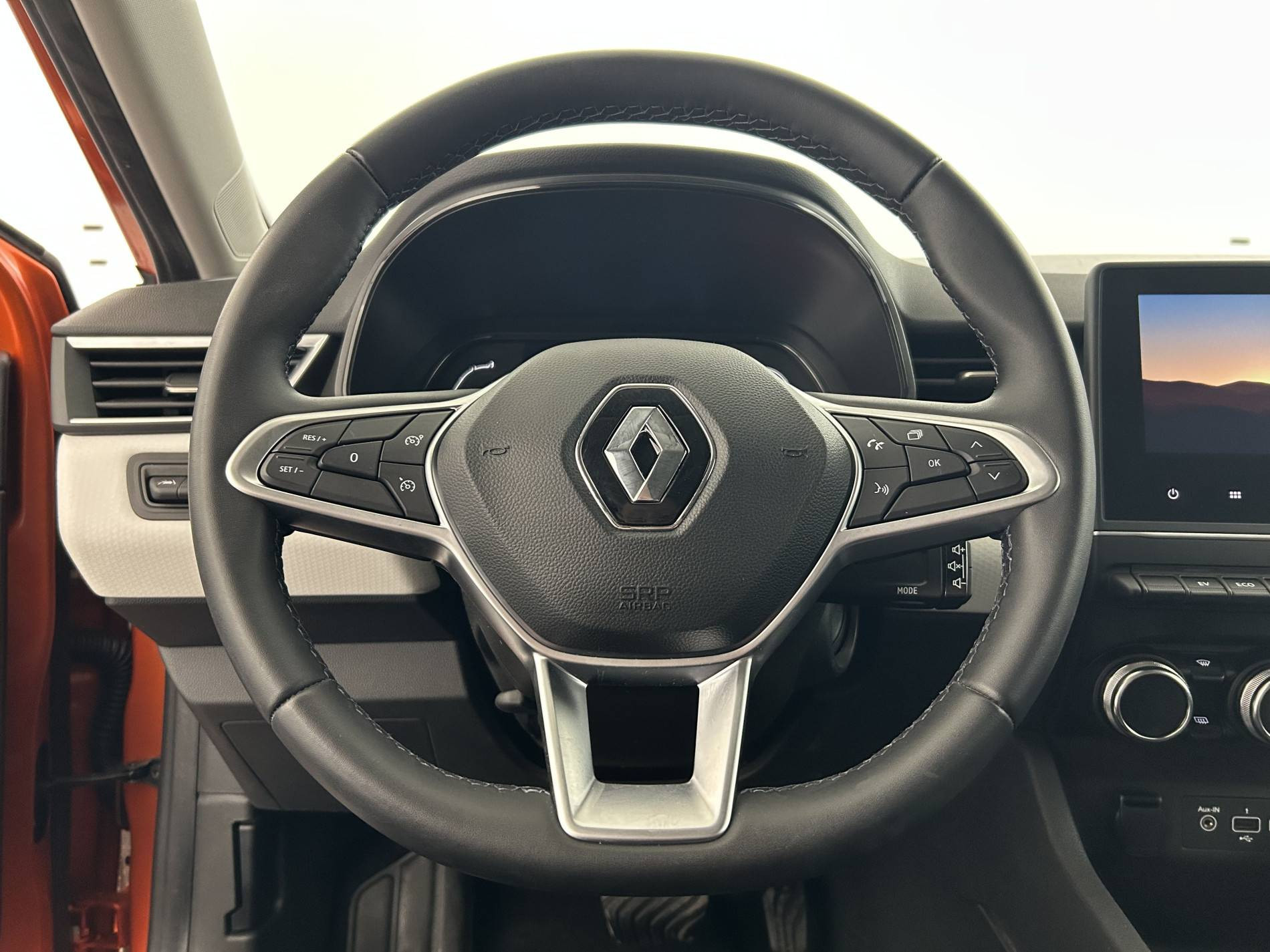 Vente en ligne Renault Clio 5 Clio E-Tech hybride 145 au prix de 15 490 €