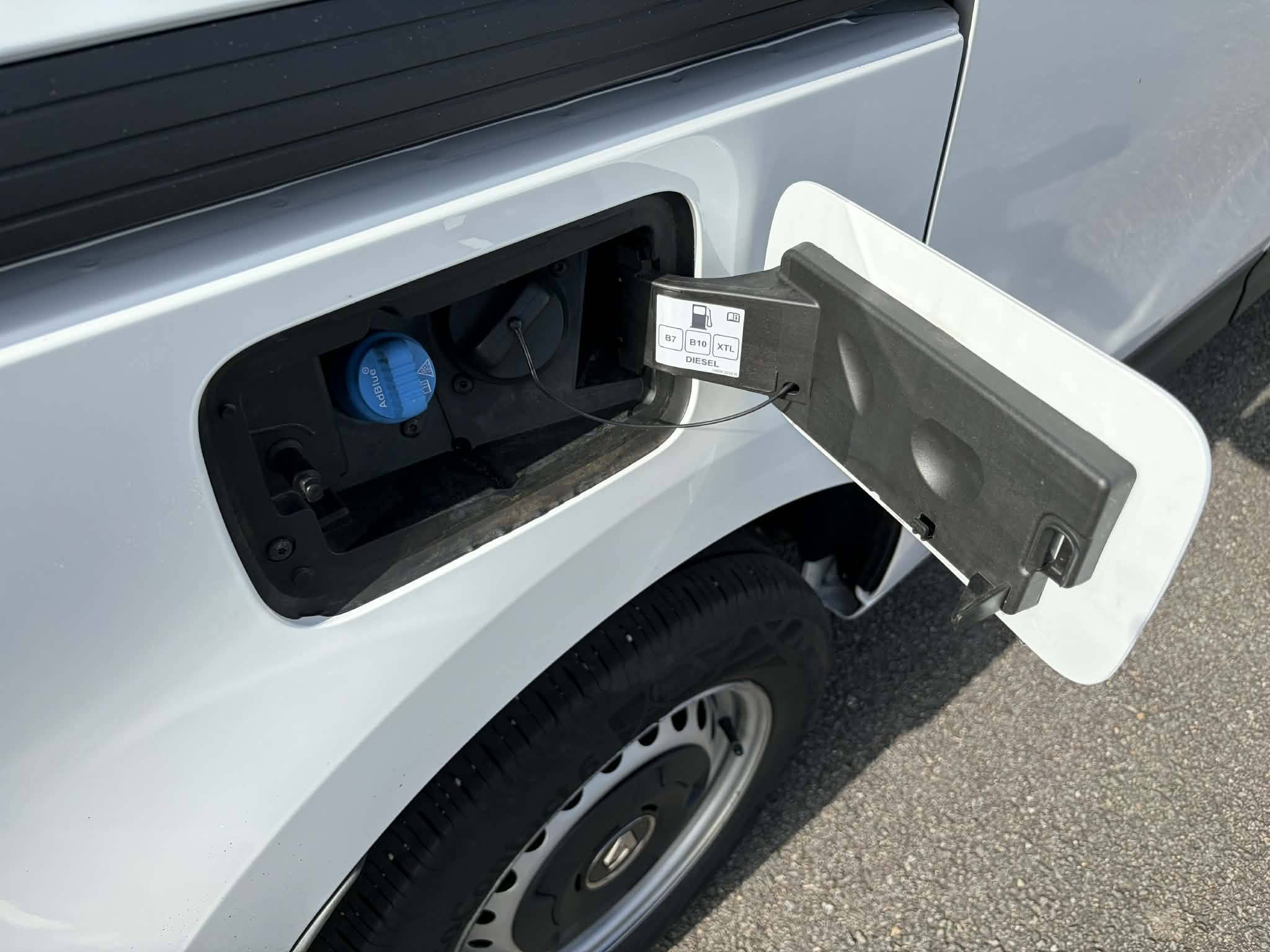 Vente en ligne Renault Kangoo Van  BLUE DCI 95 au prix de 17 890 €