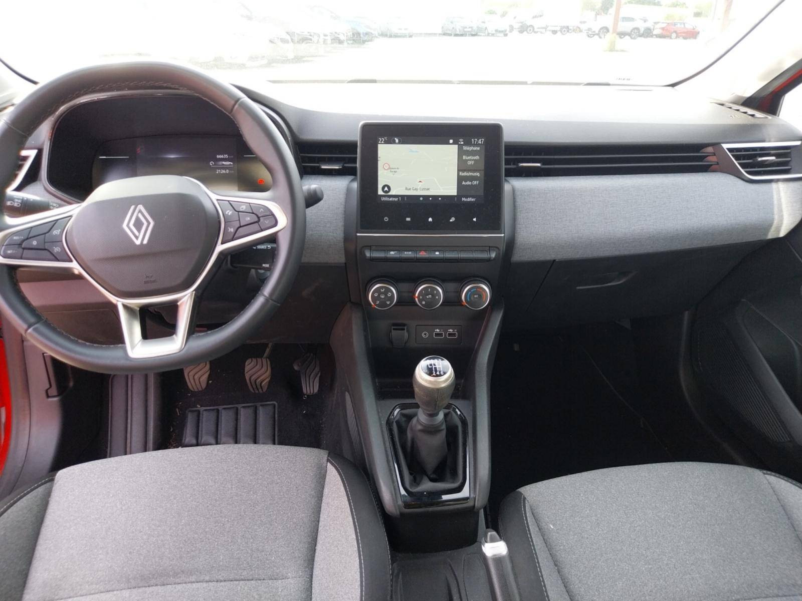 Vente en ligne Renault Clio 5 Clio Blue dCi 100 au prix de 14 890 €