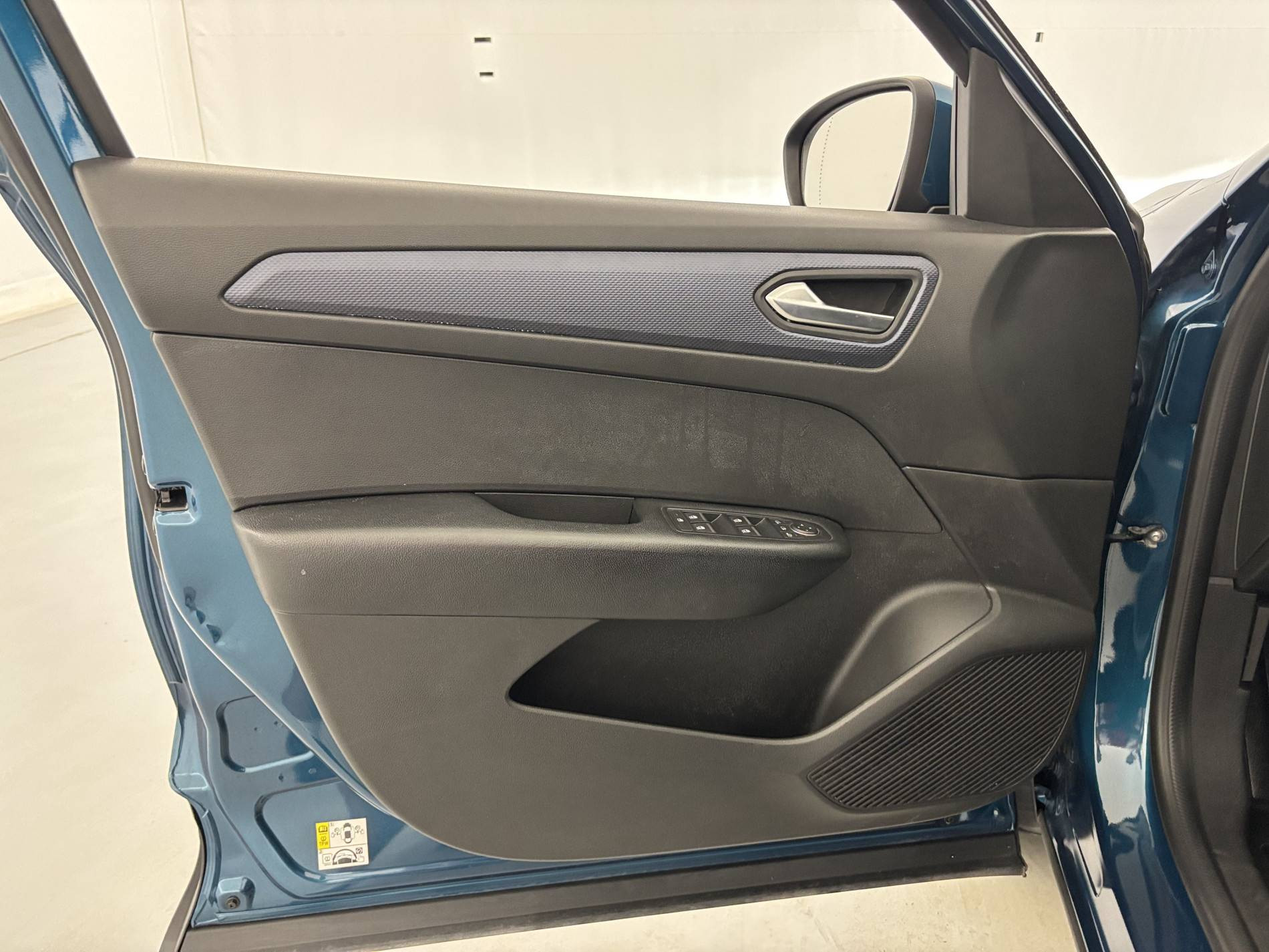 Vente en ligne Renault Arkana  mild hybrid 140 EDC FAP - 22 au prix de 18 290 €