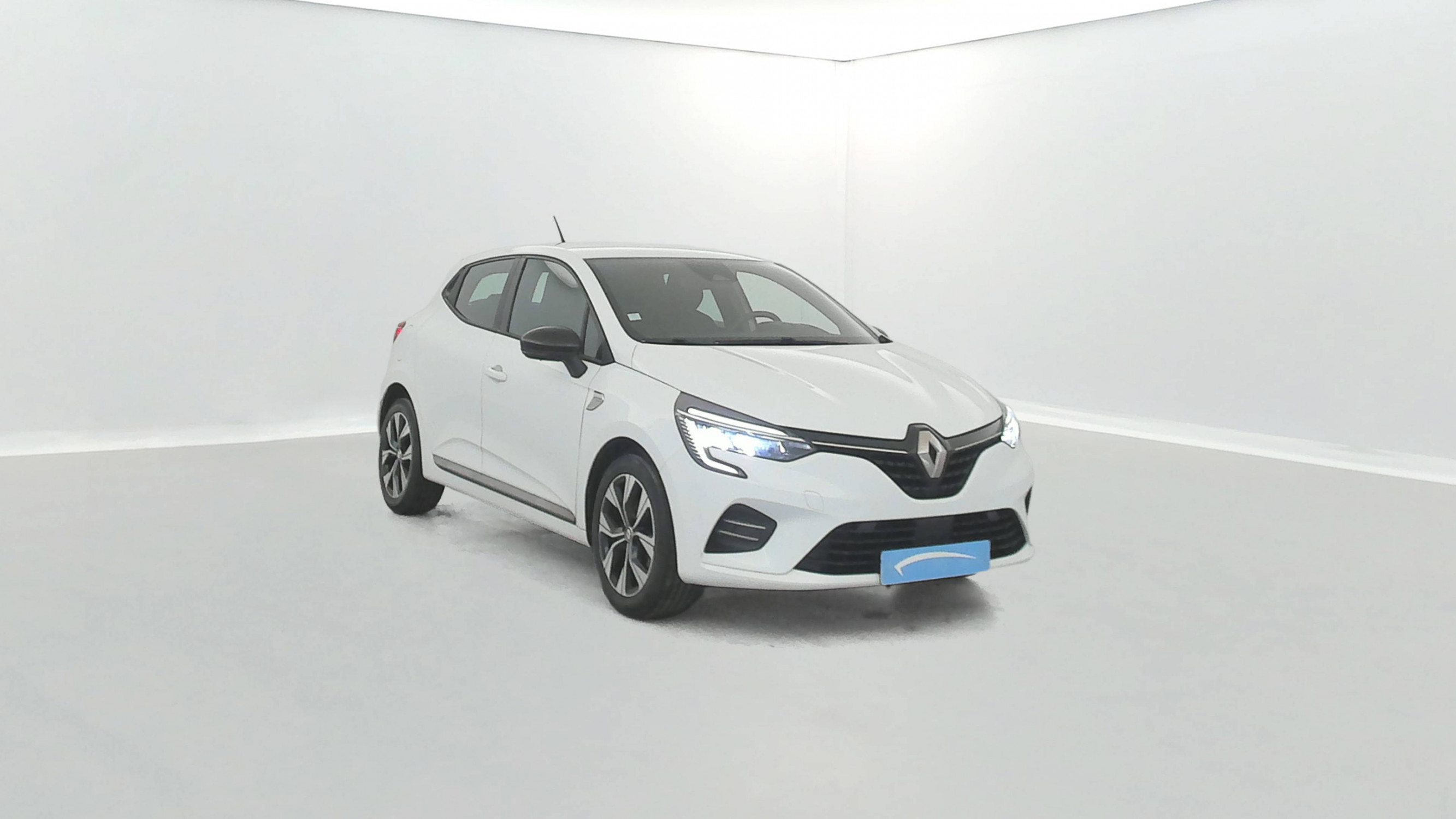 Vente en ligne Renault Clio 5 Clio TCe 90 - 21N au prix de 14 290 €