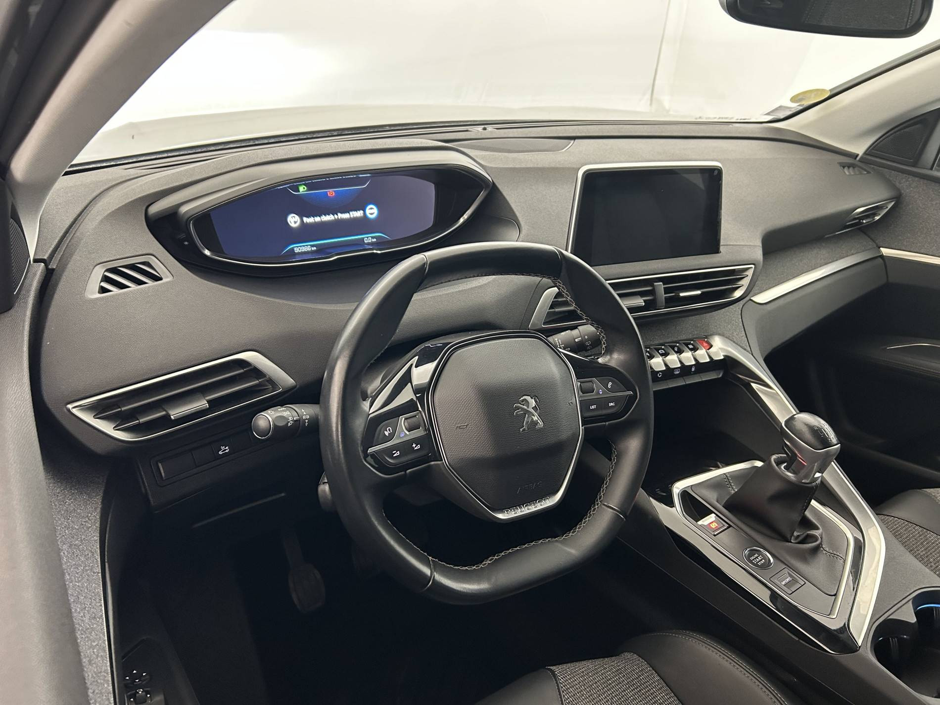 Vente en ligne Peugeot 3008 3008 BlueHDi 130ch S&S BVM6 au prix de 15 290 €