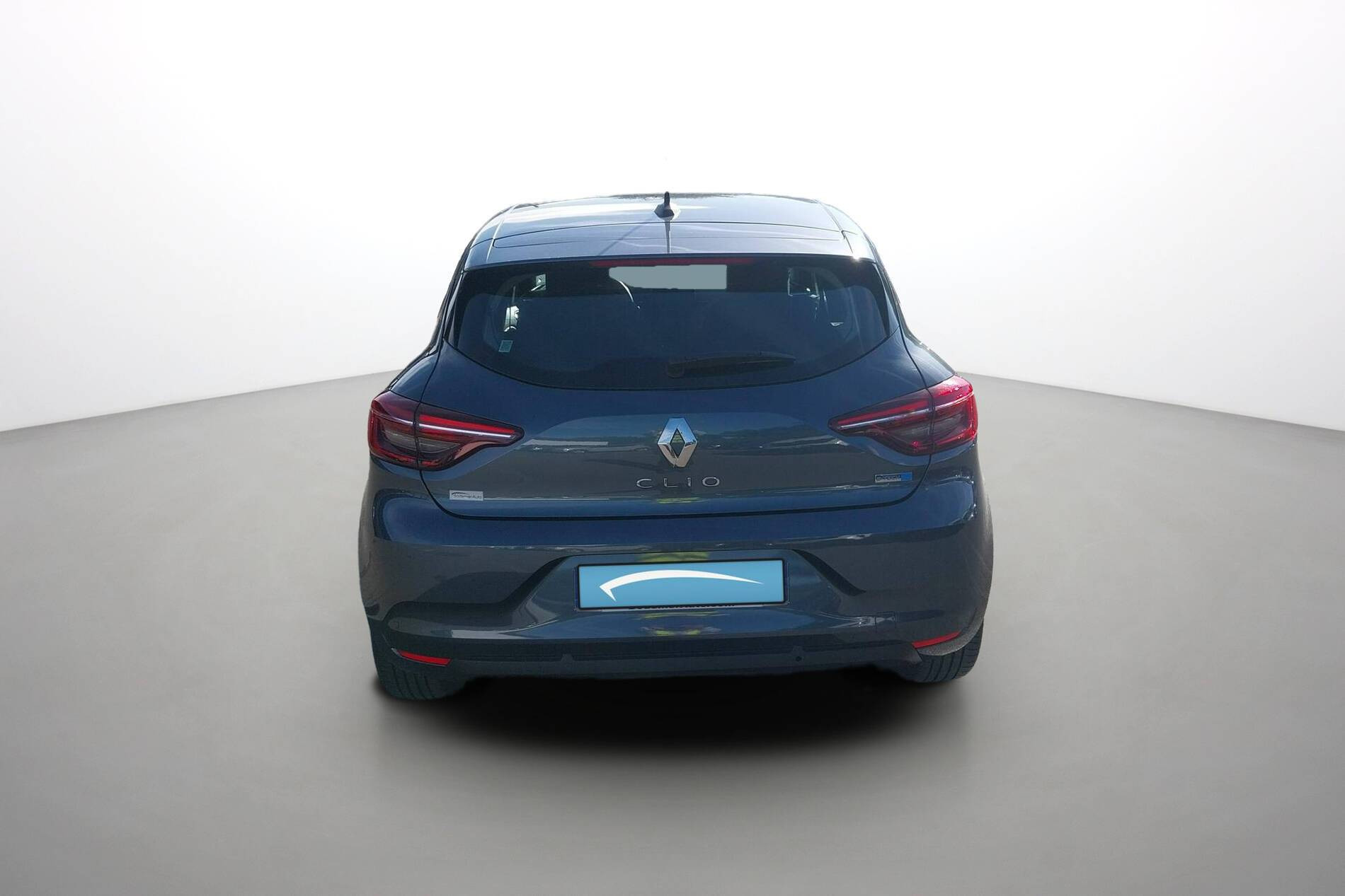 Vente en ligne Renault Clio 5 Clio E-Tech 140 - 21N au prix de 15 990 €