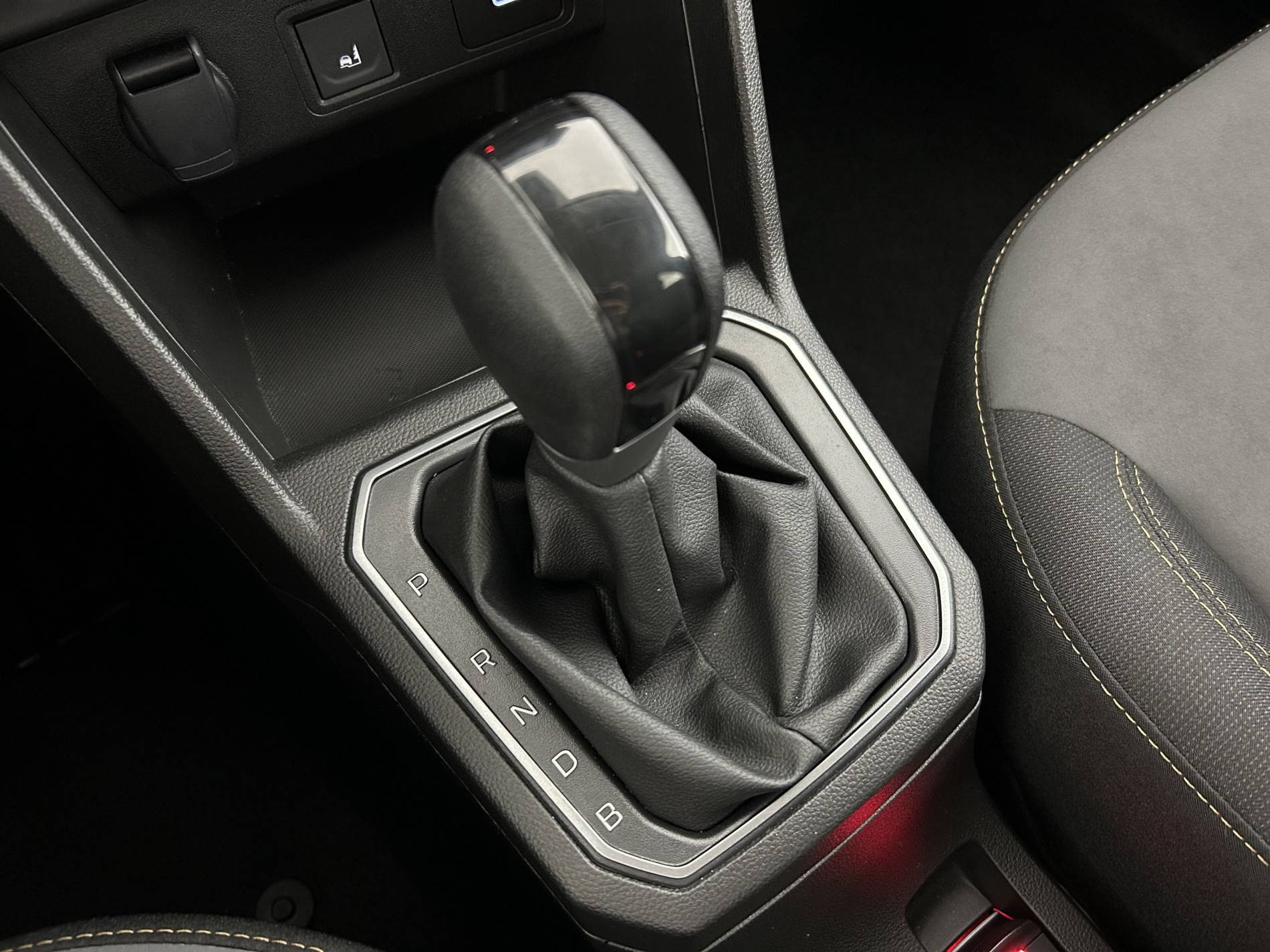 Vente en ligne Dacia Jogger  Hybrid 140 7 places GSR2 au prix de 26 390 €