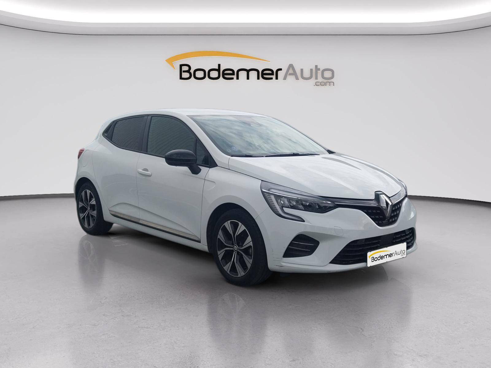 Vente en ligne Renault Clio 5 Clio E-Tech full hybrid 145 au prix de 15 890 €