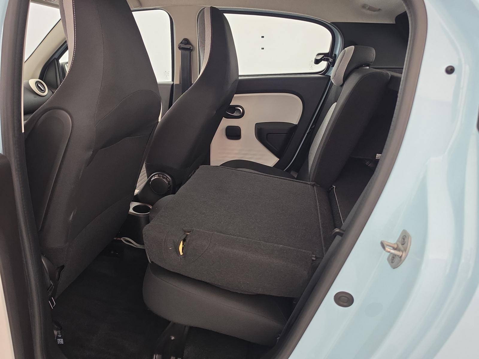 Vente en ligne Renault Twingo Electrique Twingo III E-Tech au prix de 12 900 €
