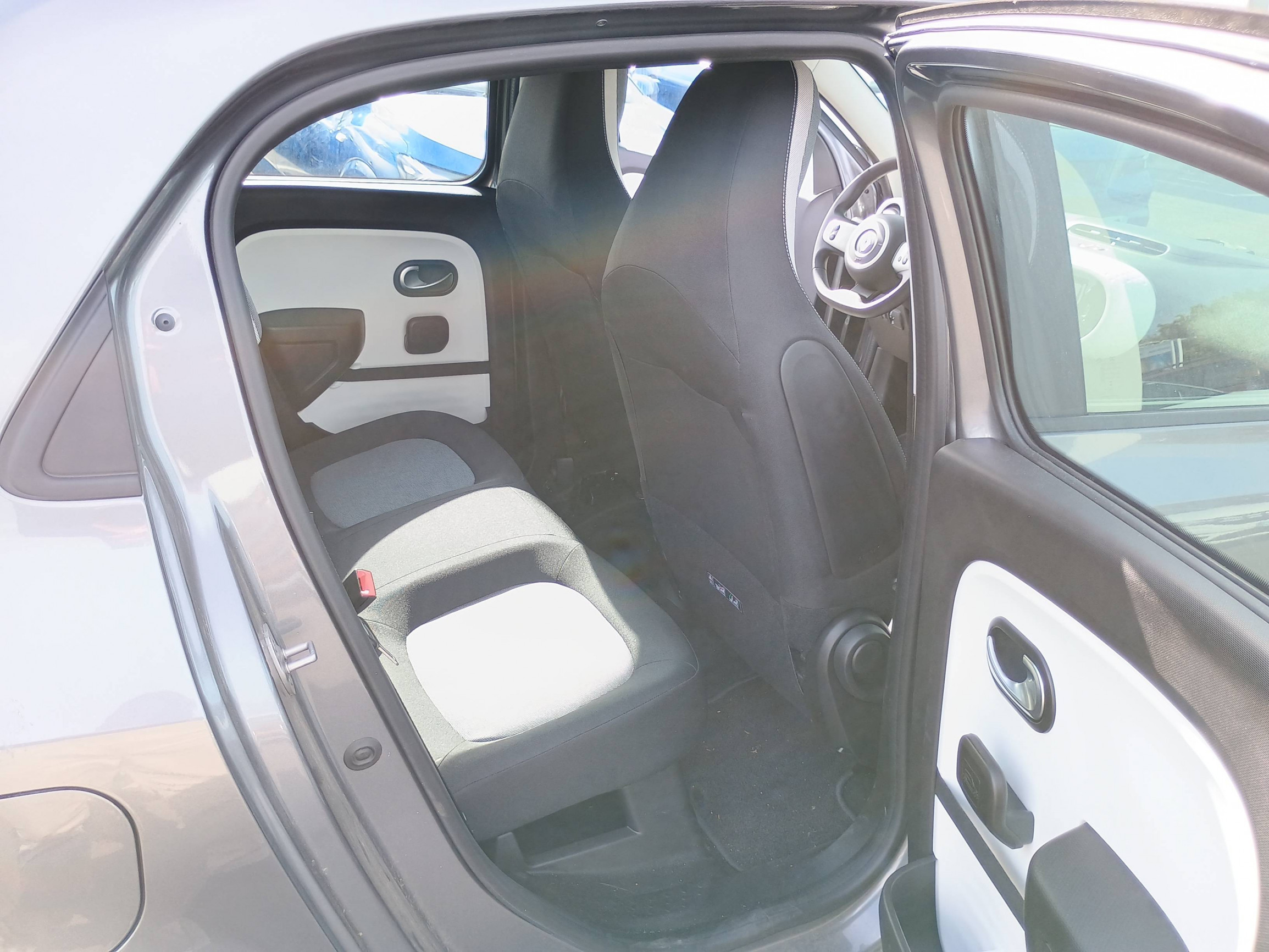 Vente en ligne Renault Twingo 3  SCe 65 au prix de 13 700 €