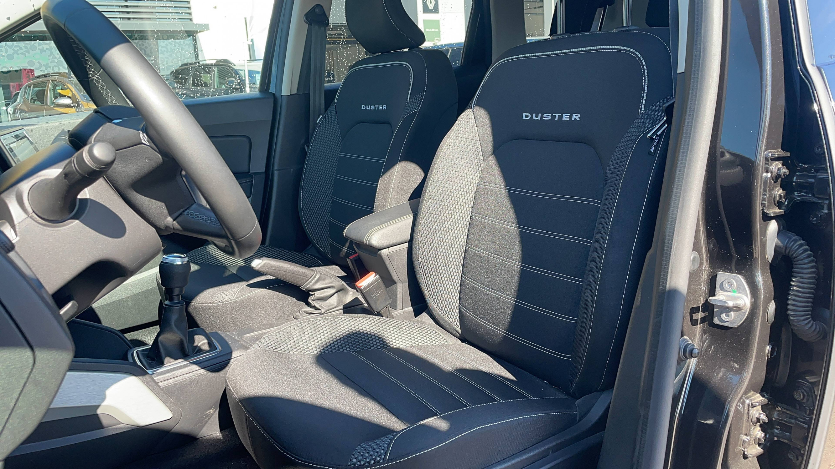 Vente en ligne Dacia Duster  Blue dCi 115 4x2 au prix de 18 991 €