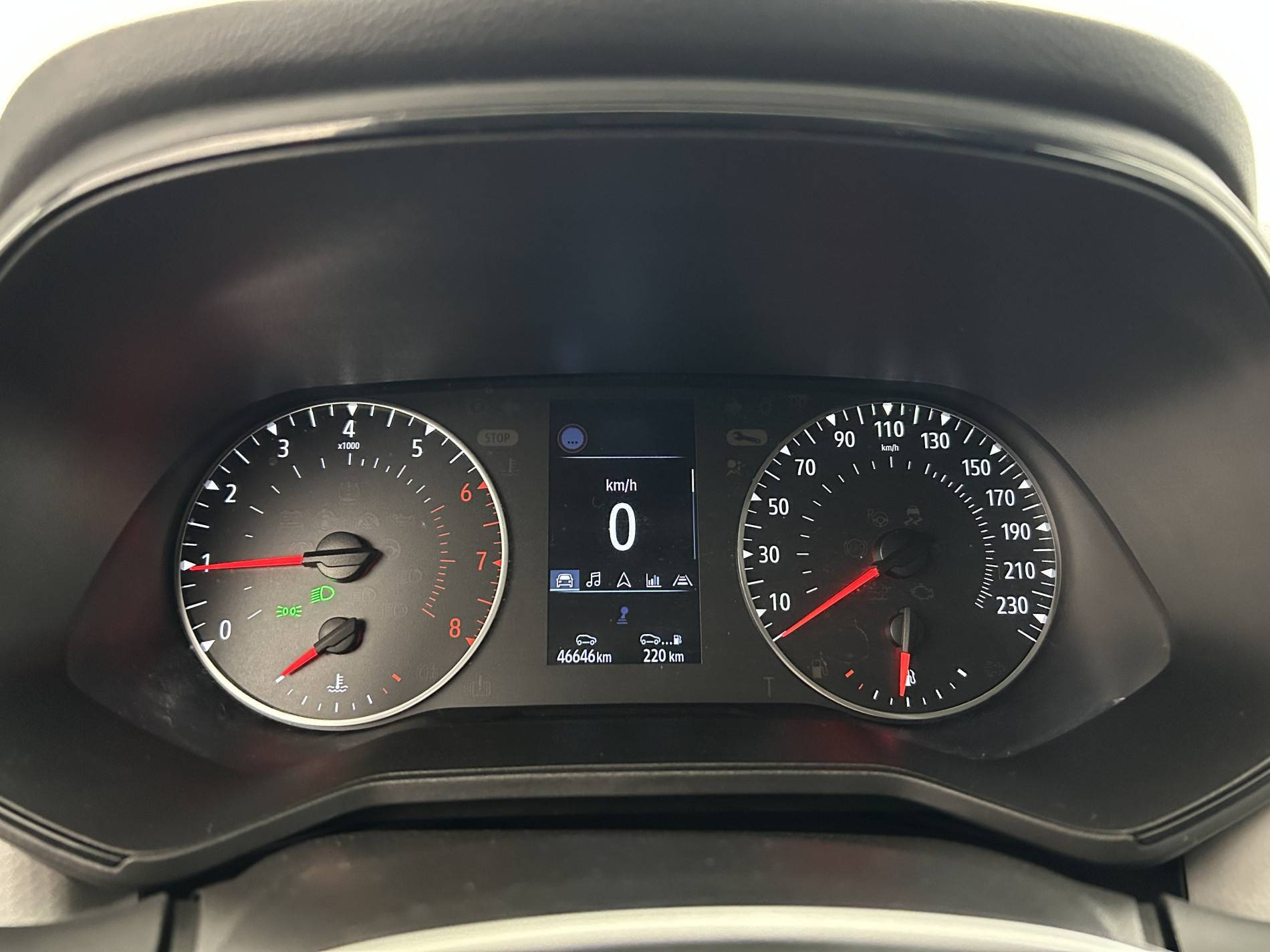 Vente en ligne Renault Clio 5 Clio TCe 90 au prix de 14 490 €