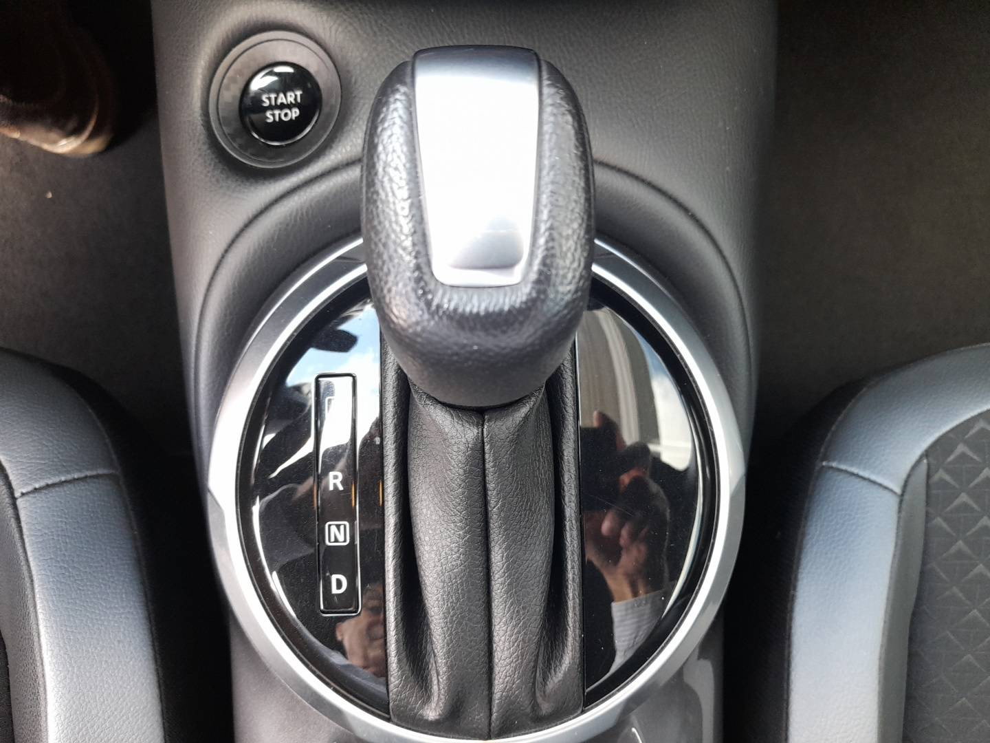 Vente en ligne Nissan Juke JUKE N CONNECTA 143 CH HYB au prix de 19 990 €