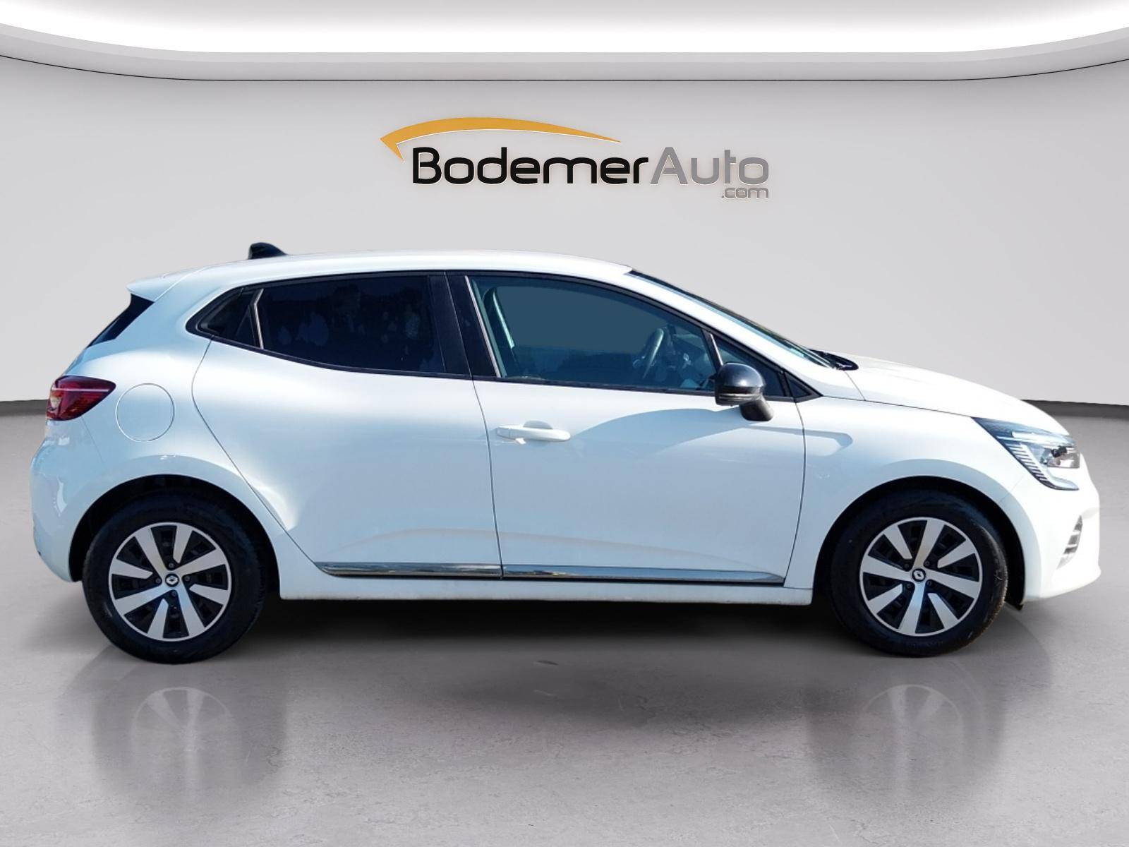 Vente en ligne Renault Clio 5 Clio TCe 90 au prix de 14 790 €