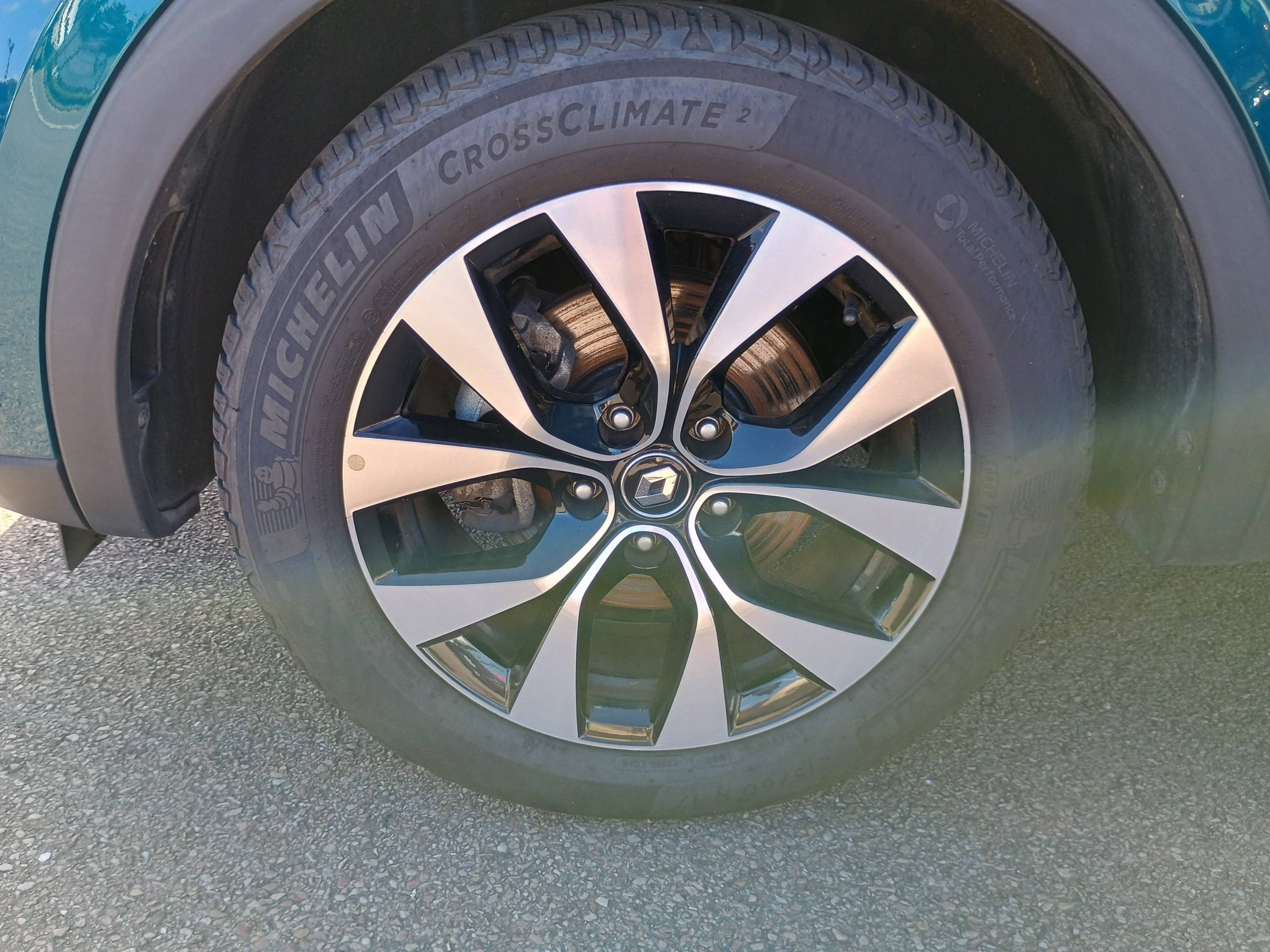 Vente en ligne Renault Arkana  E-Tech hybride 145 - 22 au prix de 21 991 €