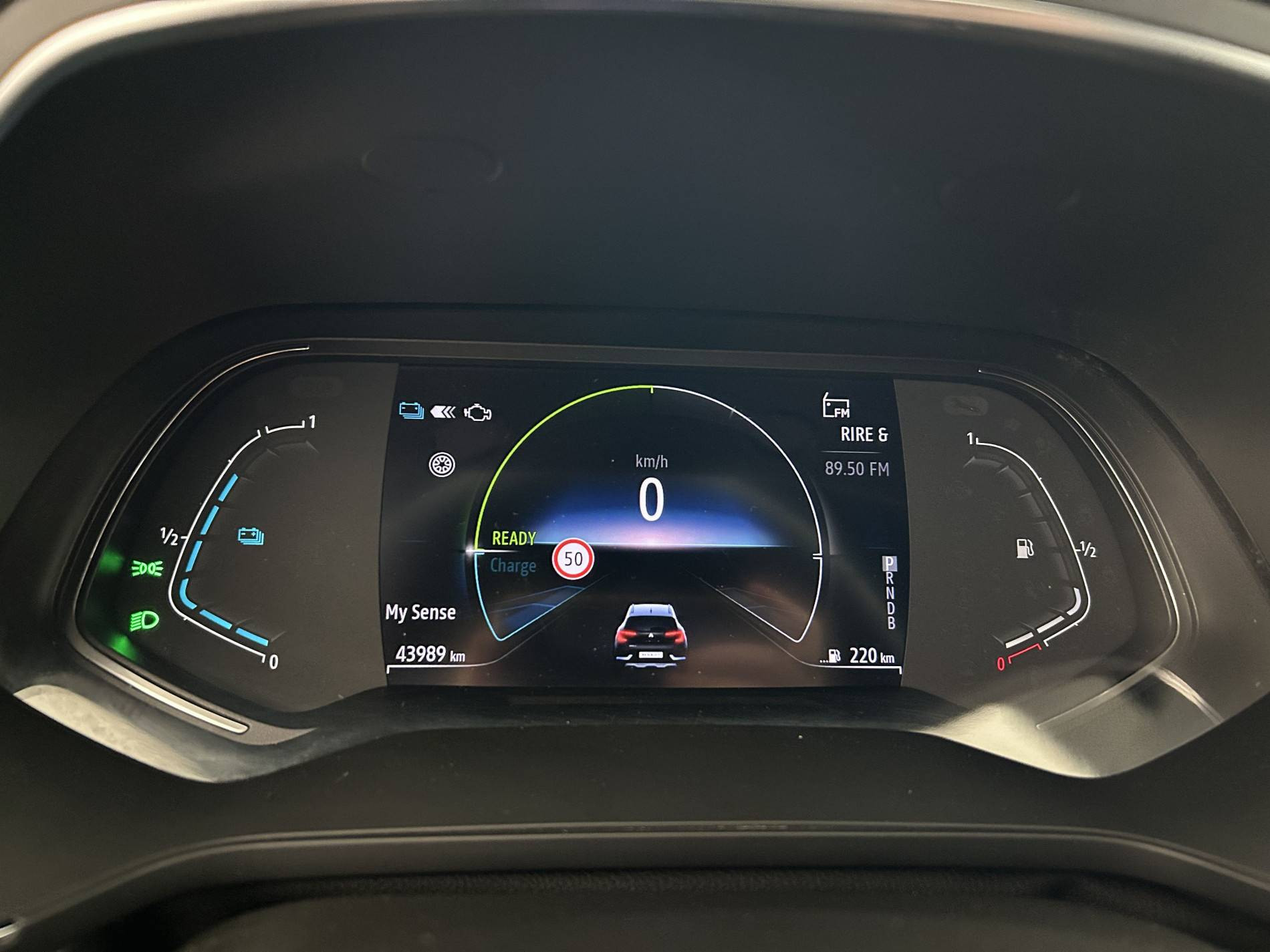 Vente en ligne Renault Captur  E-Tech 145 au prix de 17 990 €