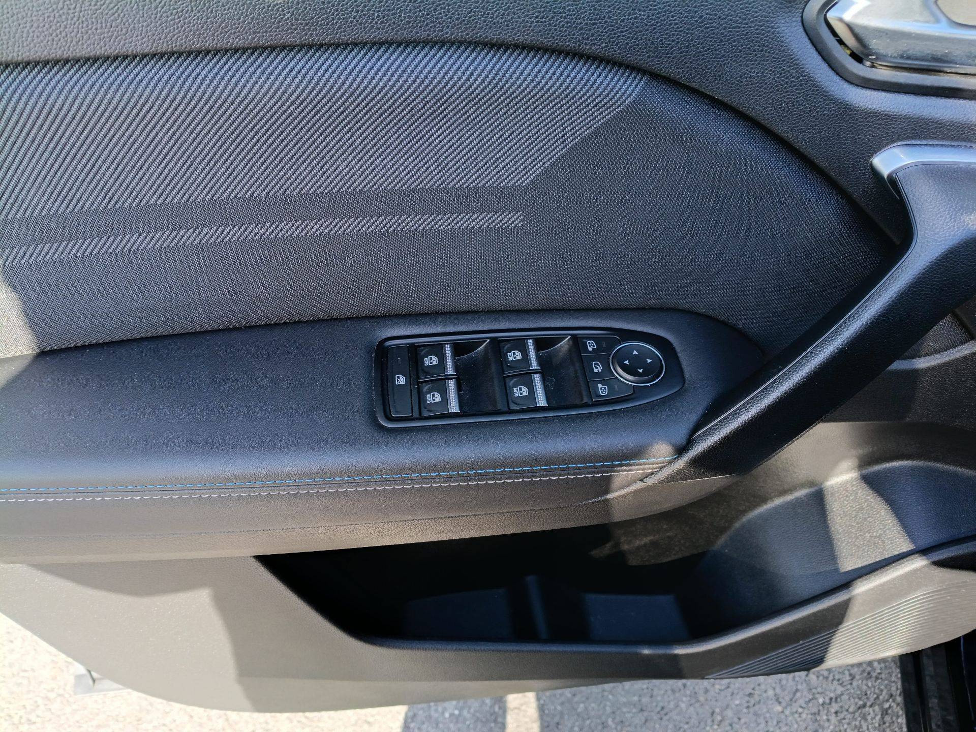 Vente en ligne Renault Captur  E-Tech full hybrid 145 ch au prix de 27 990 €
