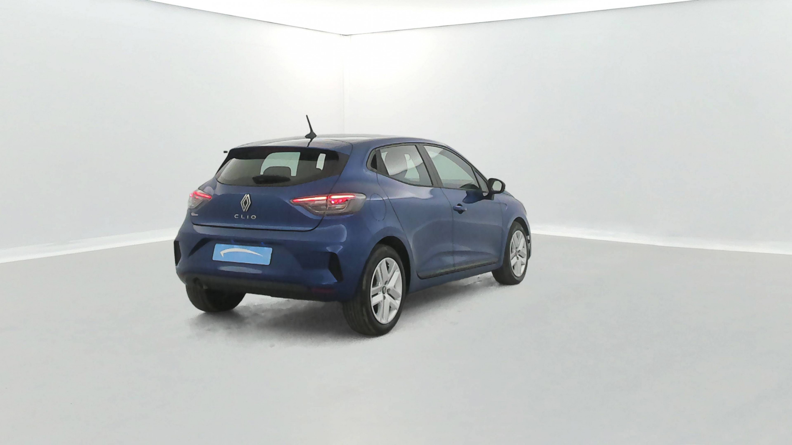 Vente en ligne Renault Clio 5 Clio TCe 90 au prix de 15 990 €