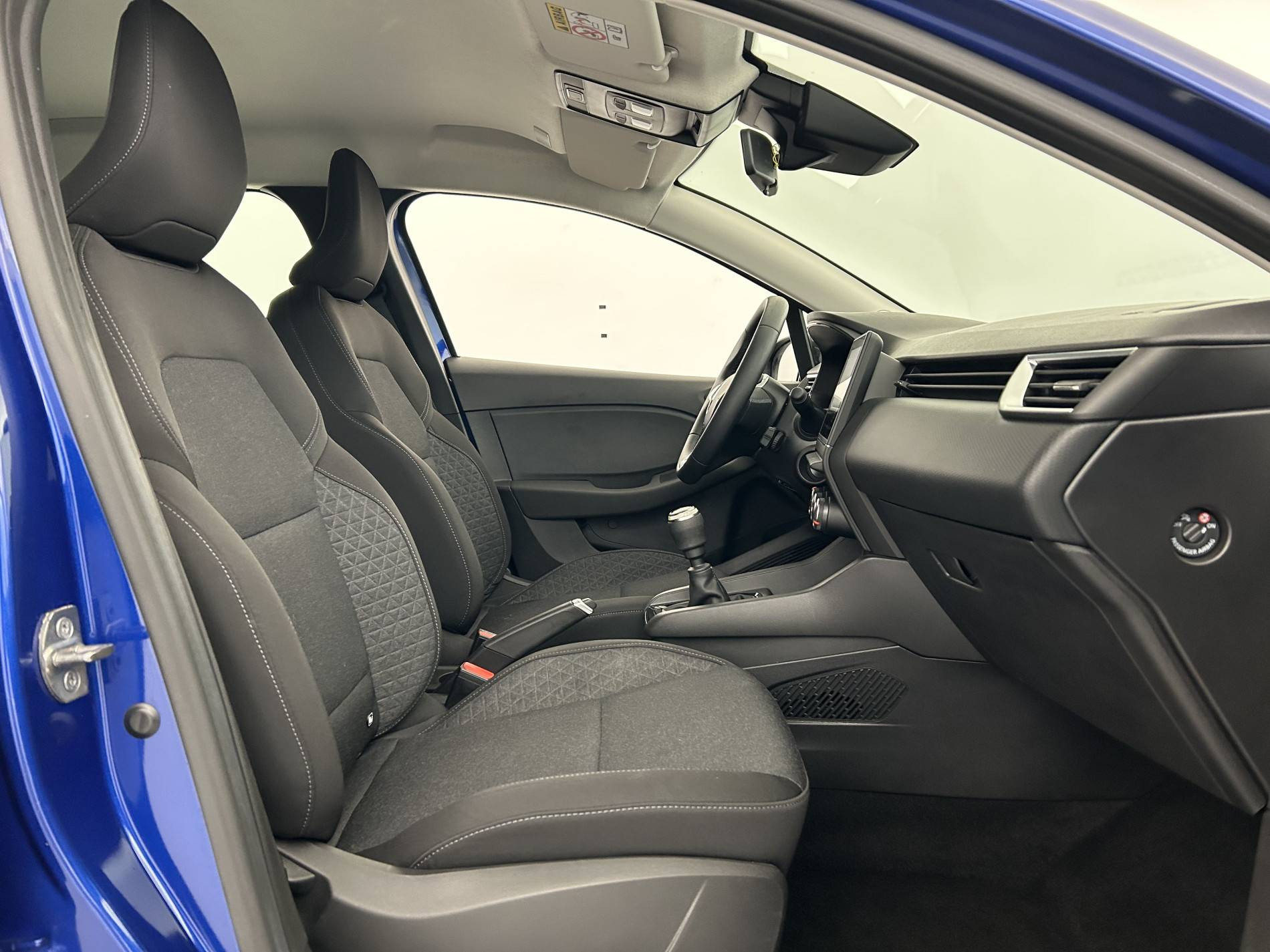 Vente en ligne Renault Clio 5 Clio TCe 90 au prix de 14 290 €