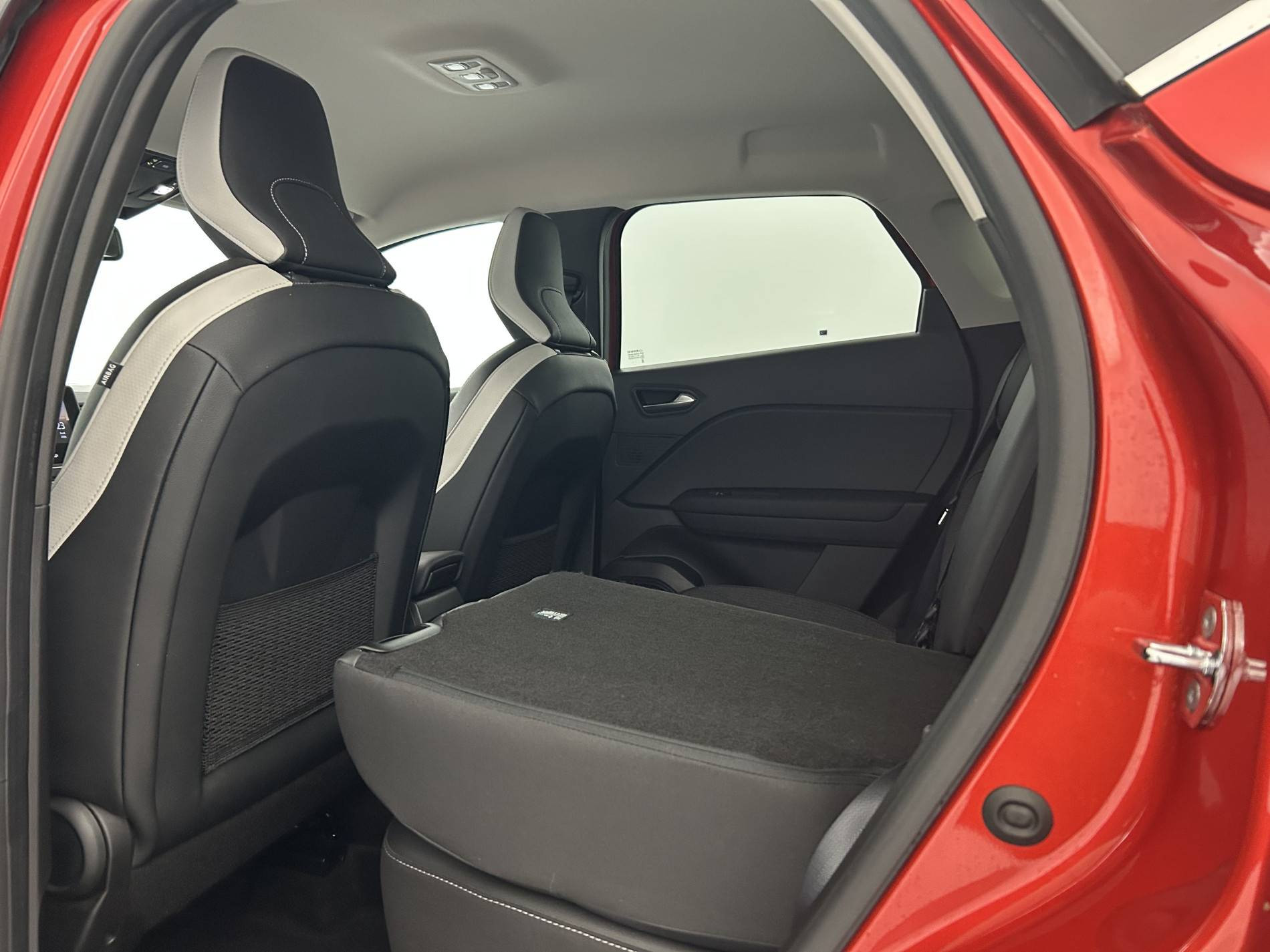 Vente en ligne Renault Captur  TCe 140 EDC - 21 au prix de 17 590 €