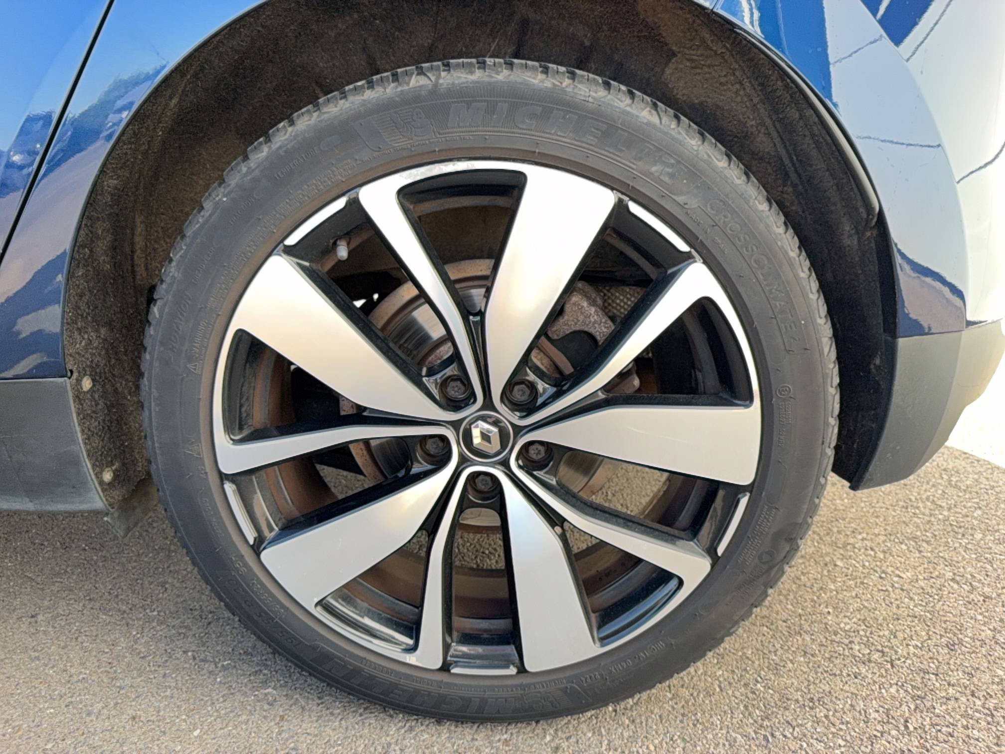 Vente en ligne Renault Scenic 4 Scenic Blue dCi 120 au prix de 14 490 €