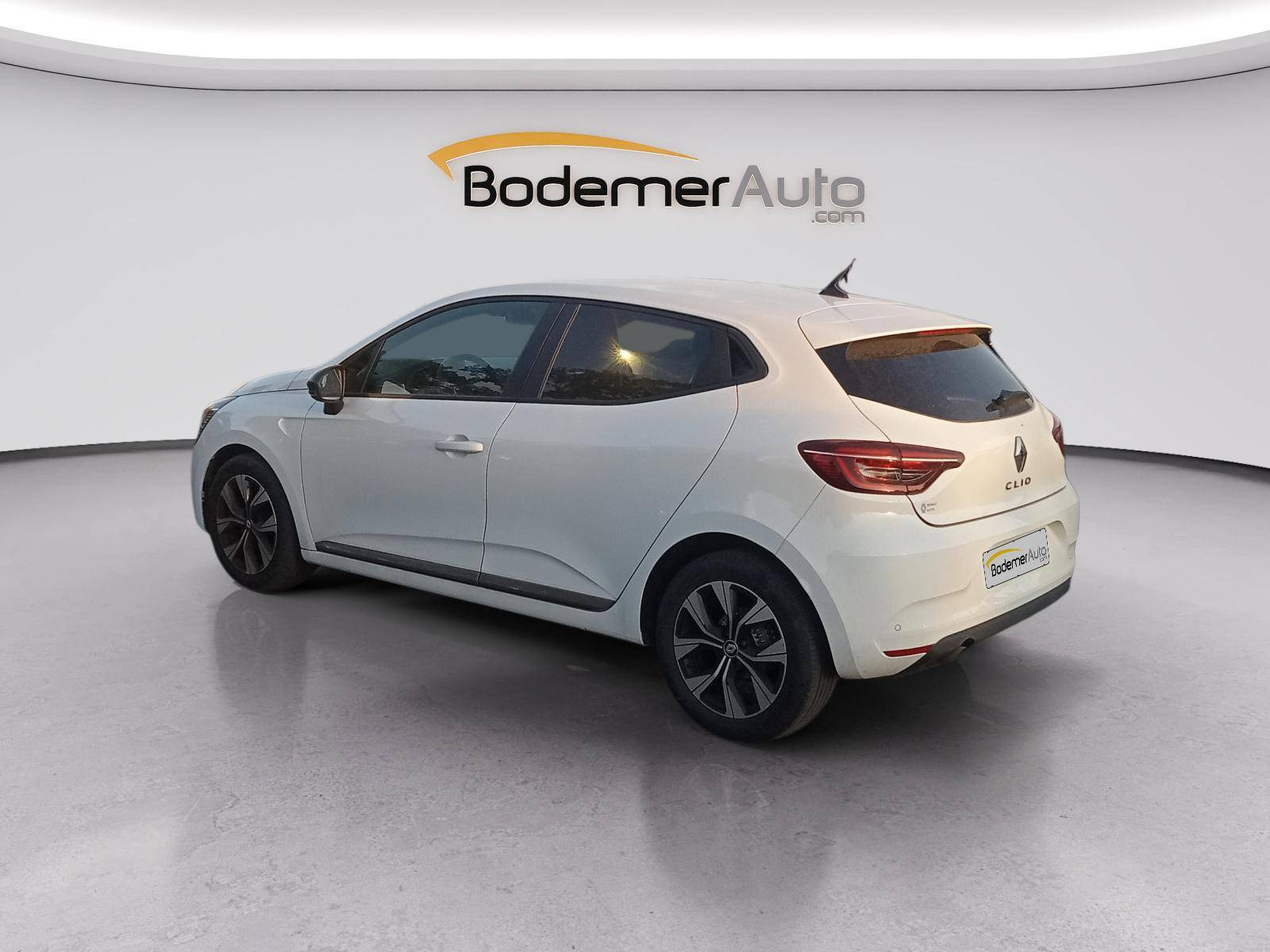 Vente en ligne Renault Clio 5 Clio SCe 65 au prix de 12 990 €