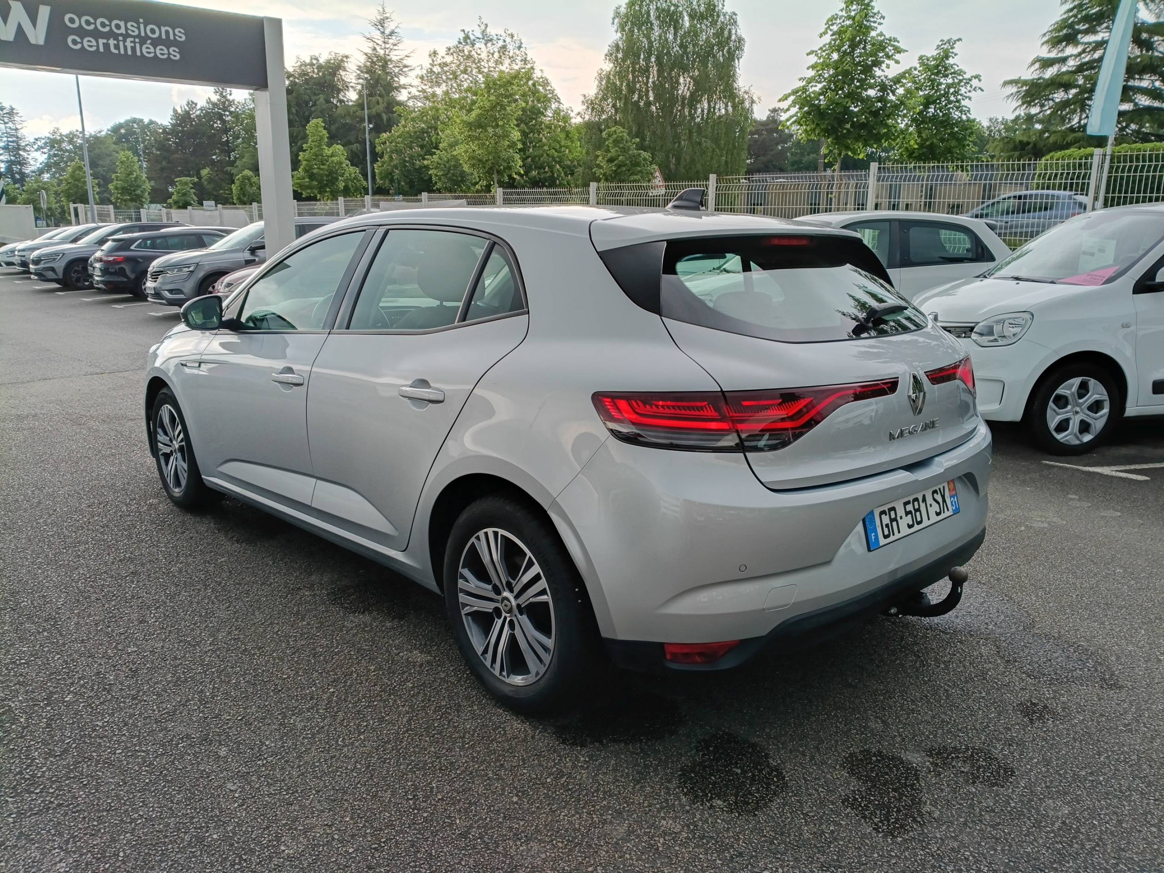 Vente en ligne Renault Megane 4  Blue dCi 115 EDC au prix de 16 990 €