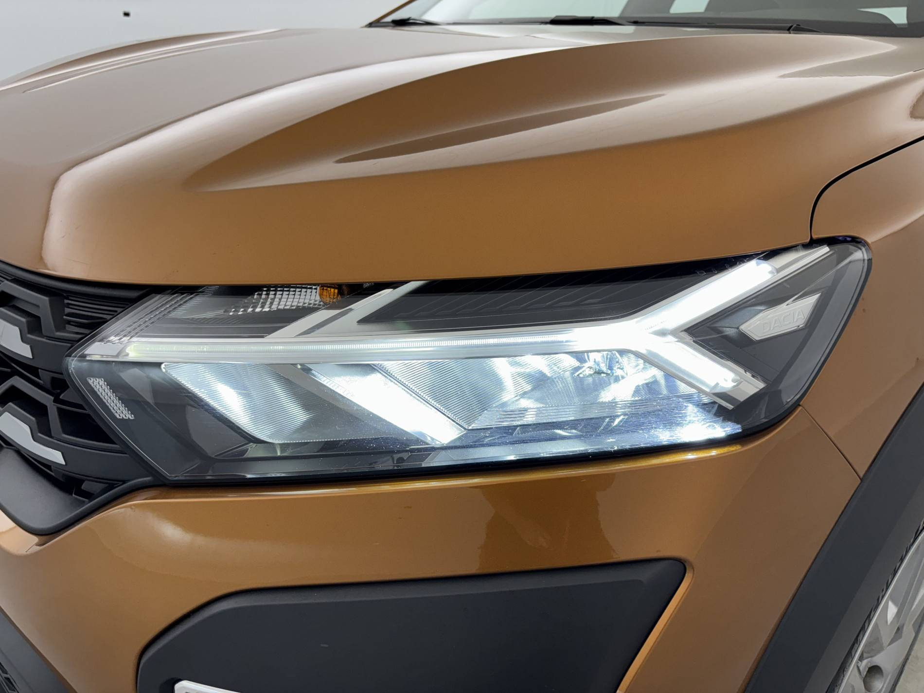Vente en ligne Dacia Sandero  ECO-G 100 - 22 au prix de 13 390 €